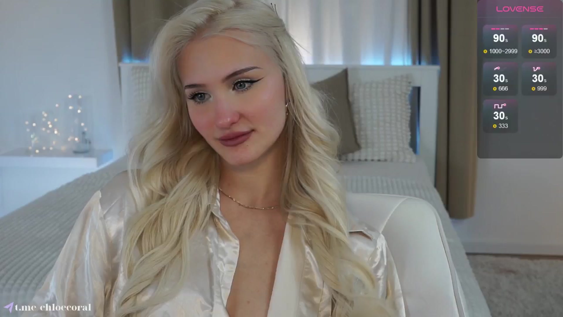 Gallery image thumbnail from ChloeCoral's myfreecams stream on, 03/28/2025, 16:21 image 18 of 20