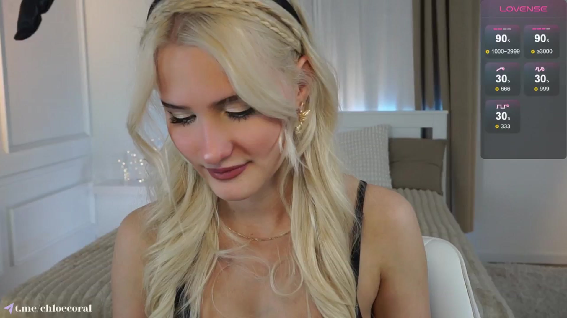 Gallery image thumbnail from ChloeCoral's myfreecams stream on, 04/03/2025, 15:13 image 12 of 20