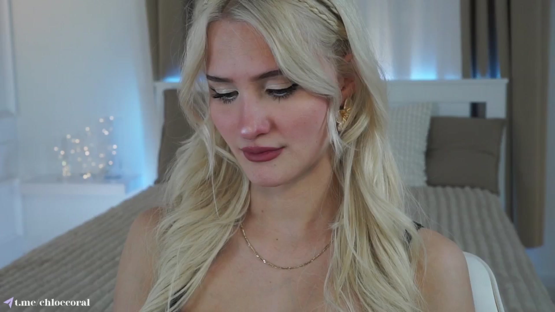 Gallery image thumbnail from ChloeCoral's myfreecams stream on, 04/03/2025, 16:57 image 1 of 20