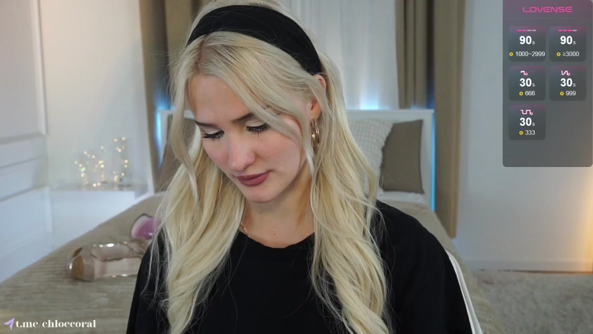 Gallery image thumbnail from ChloeCoral's myfreecams stream on, 04/04/2025, 20:17 image 13 of 20