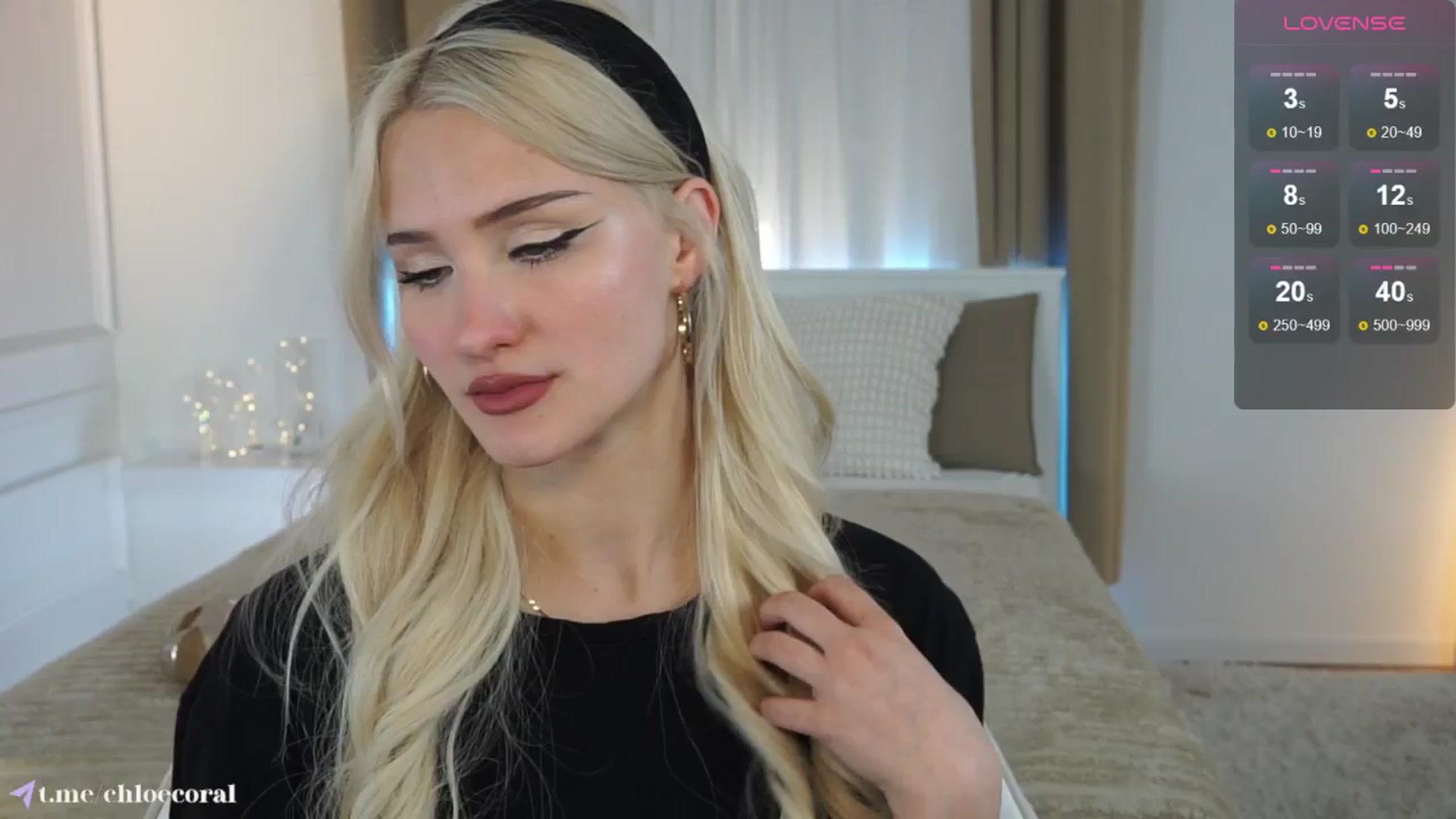 Gallery image thumbnail from ChloeCoral's myfreecams stream on, 04/04/2025, 20:17 image 14 of 20