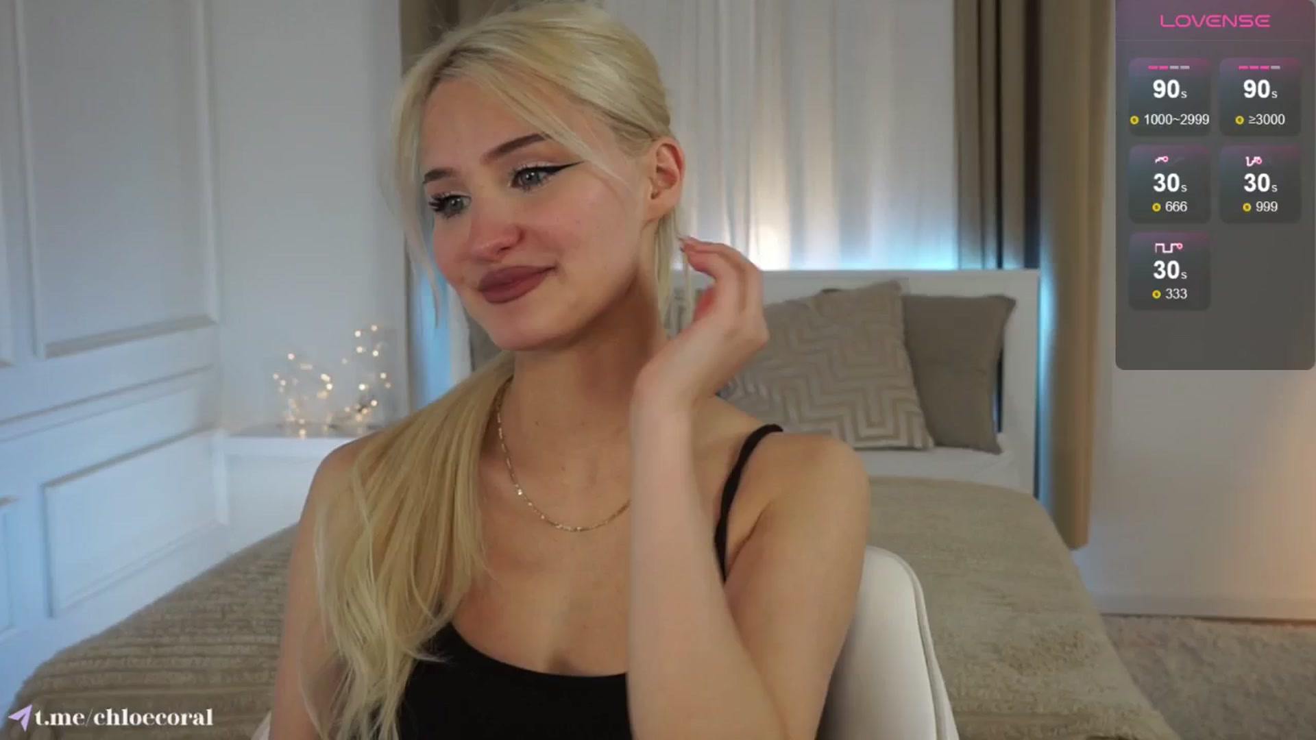 Gallery image thumbnail from ChloeCoral's myfreecams stream on, 04/10/2025, 17:32 image 6 of 20