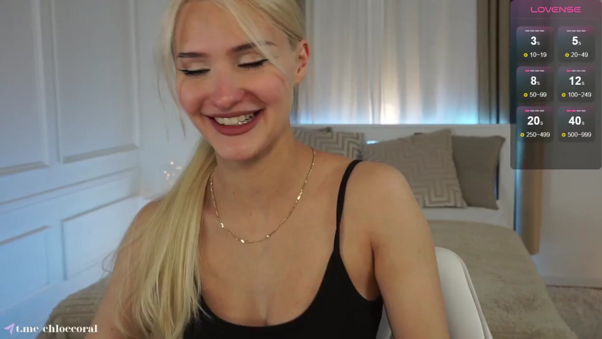 Gallery image thumbnail from ChloeCoral's myfreecams stream on, 04/10/2025, 17:32 image 9 of 20