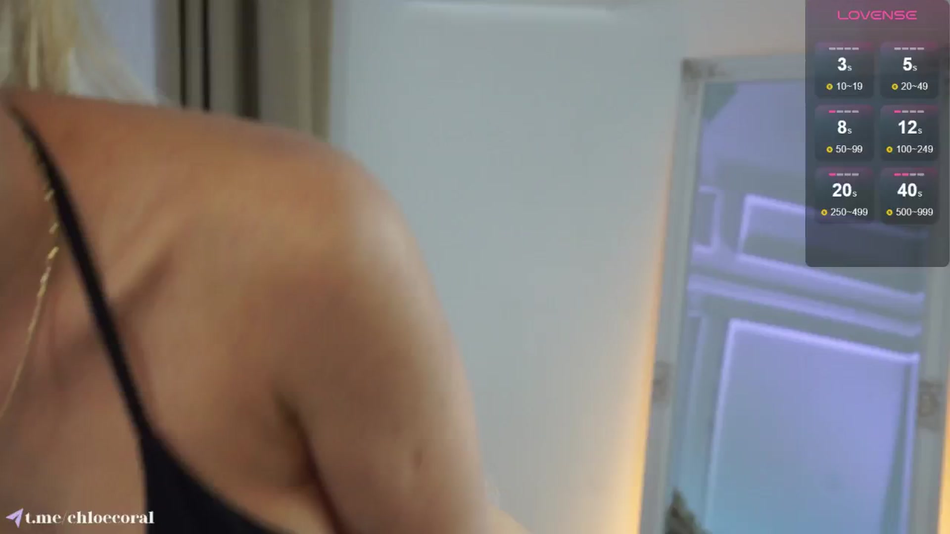 Gallery image thumbnail from ChloeCoral's myfreecams stream on, 04/13/2025, 24:07 image 16 of 20