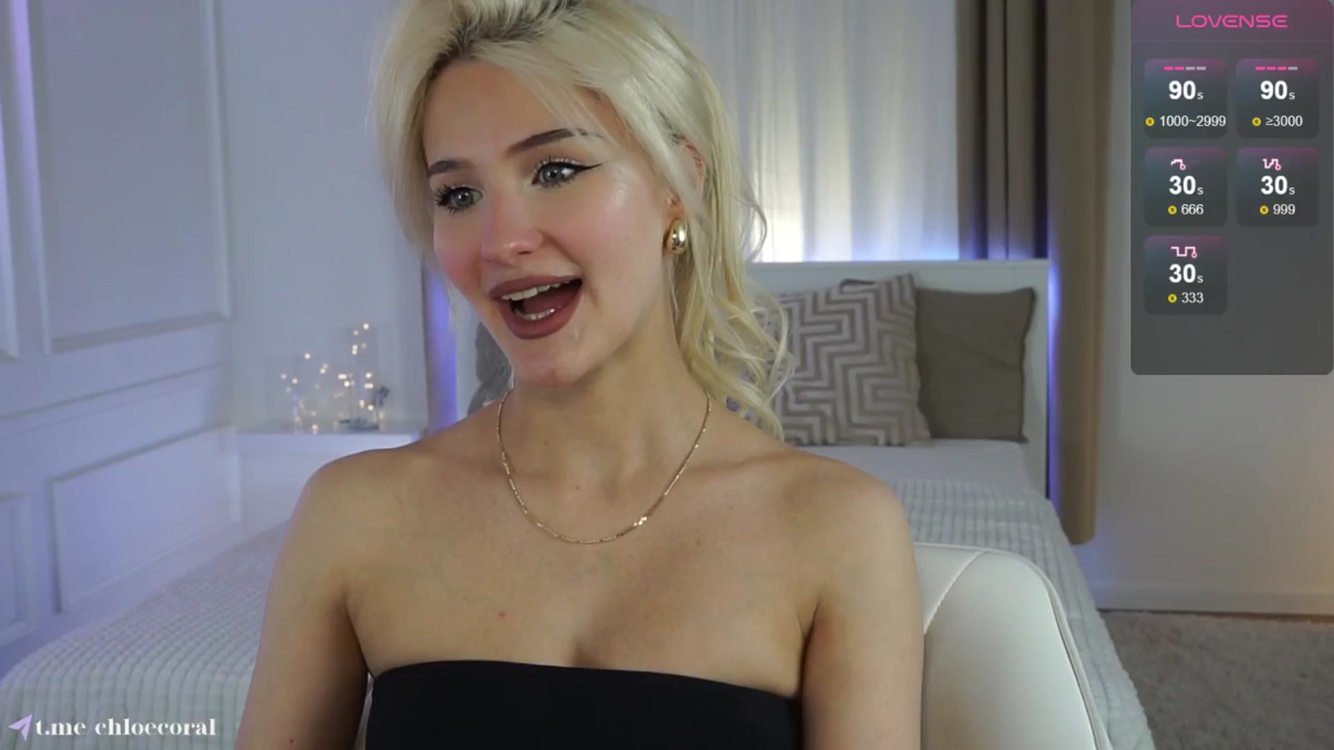 Gallery image thumbnail from ChloeCoral's myfreecams stream on, 04/20/2025, 16:03 image 7 of 20