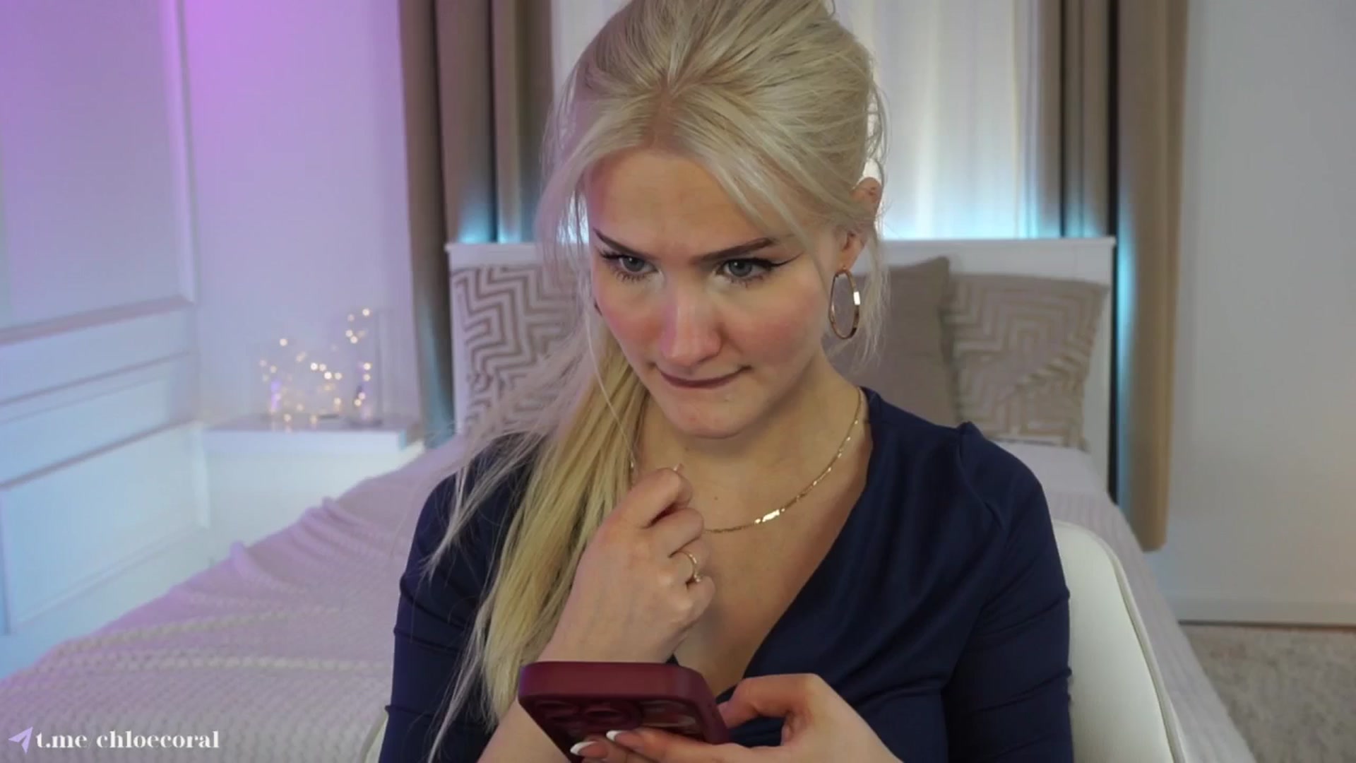 Gallery image thumbnail from ChloeCoral's myfreecams stream on, 04/26/2025, 20:34 image 2 of 20
