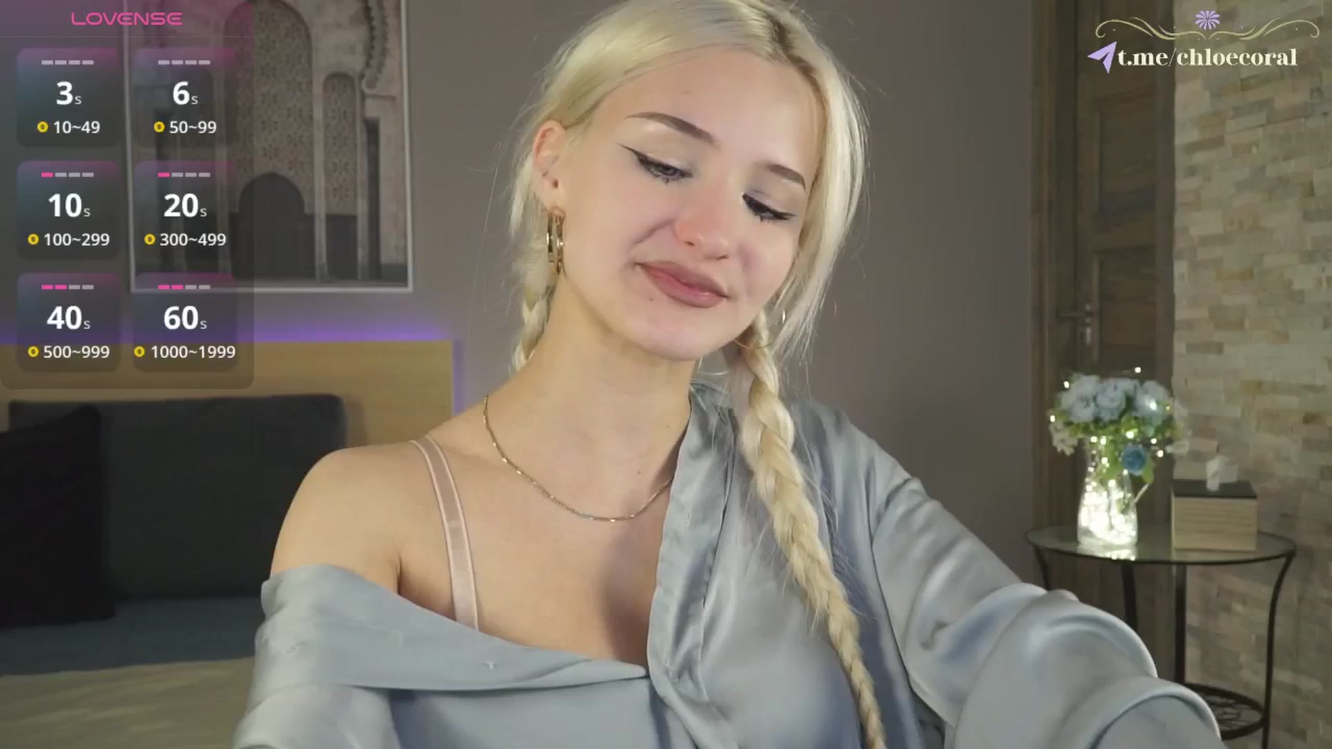 Gallery image thumbnail from ChloeCoral's myfreecams stream on, 05/13/2025, 21:11 image 6 of 20