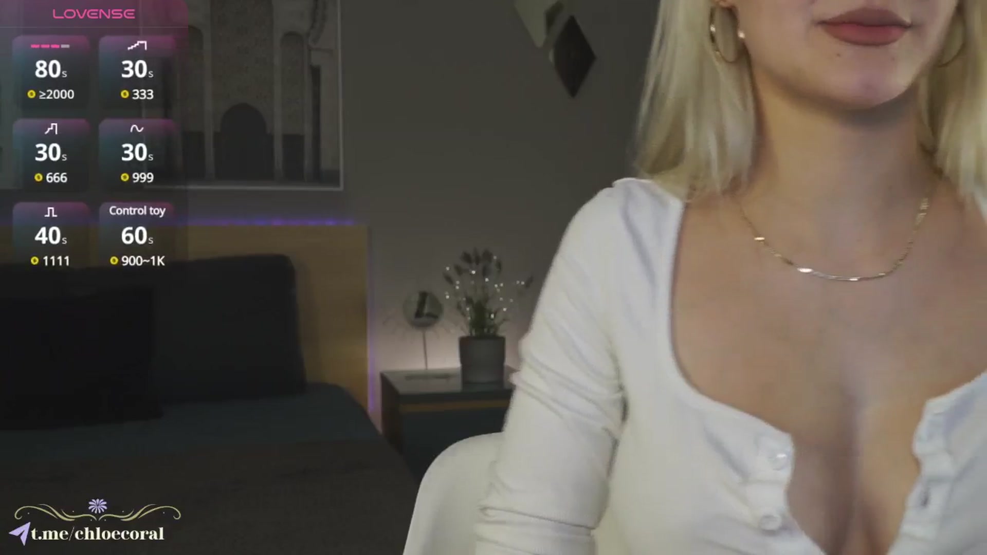Gallery image thumbnail from ChloeCoral's myfreecams stream on, 06/14/2025, 22:12 image 12 of 20