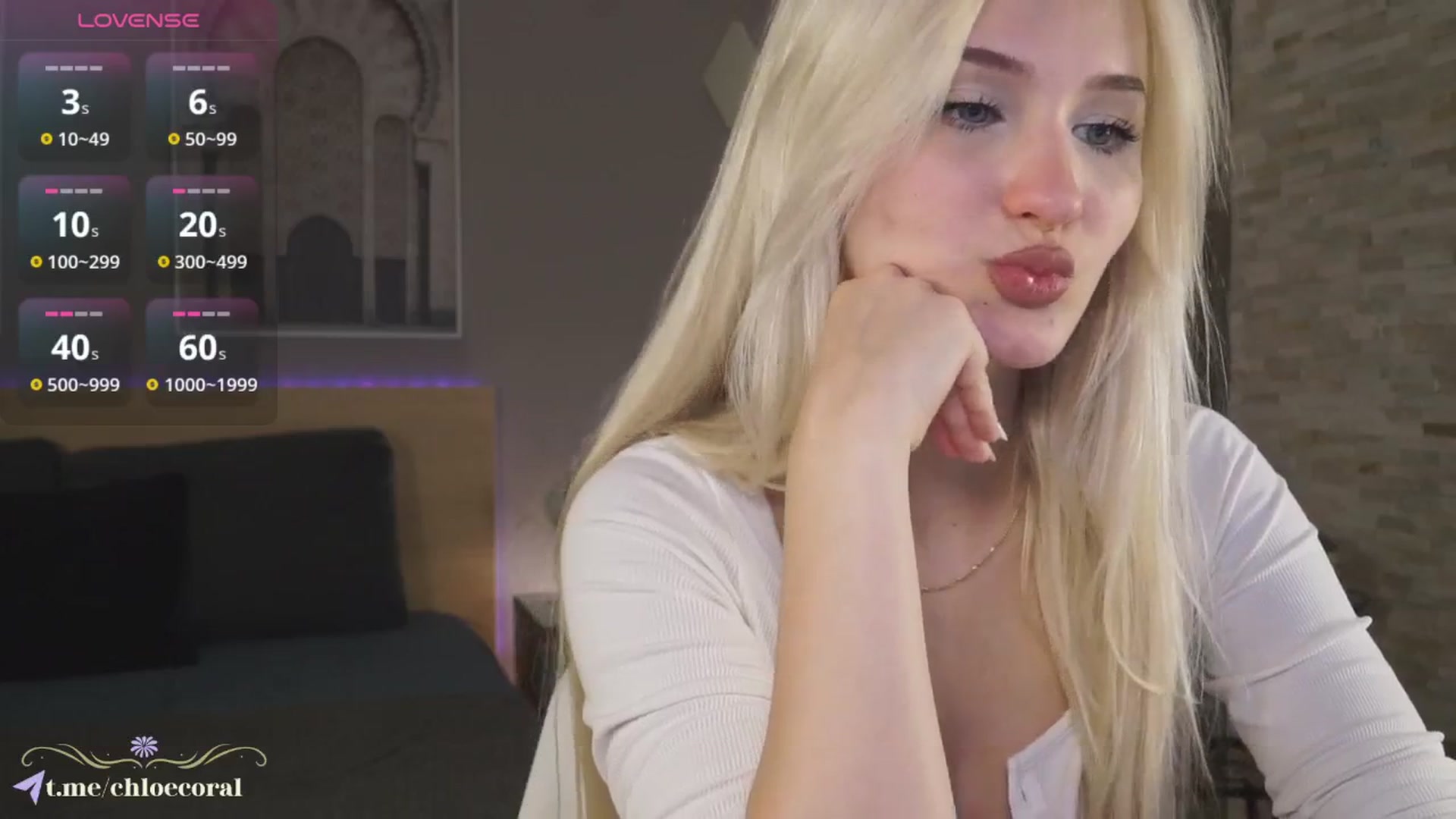 Gallery image thumbnail from ChloeCoral's myfreecams stream on, 06/14/2025, 22:12 image 4 of 20