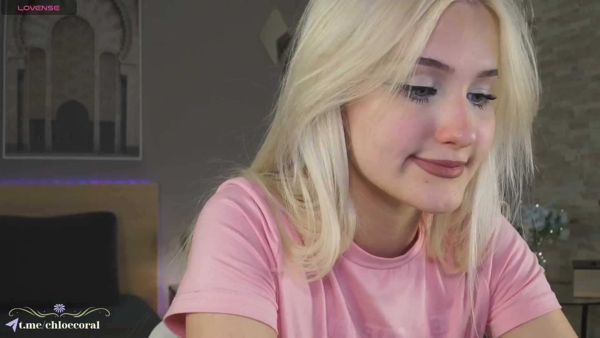 Gallery image thumbnail from ChloeCoral's myfreecams stream on, 06/17/2025, 18:55 image 17 of 20