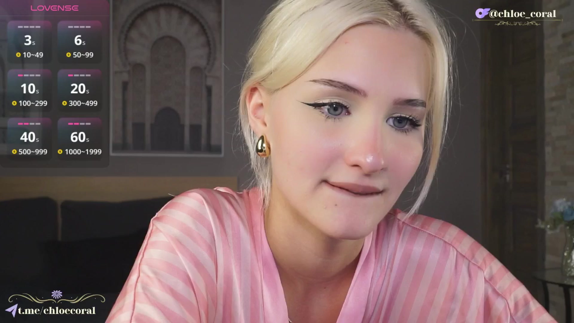 Gallery image thumbnail from ChloeCoral's myfreecams stream on, 06/30/2025, 21:19 image 6 of 20