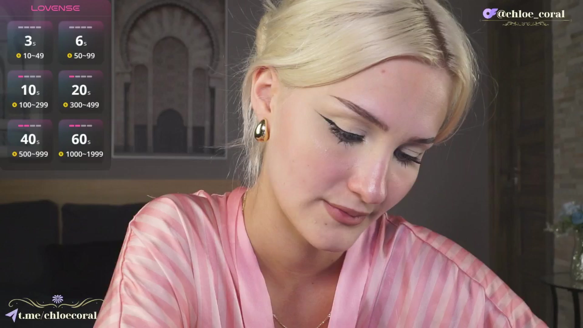 Gallery image thumbnail from ChloeCoral's myfreecams stream on, 06/30/2025, 21:19 image 3 of 20