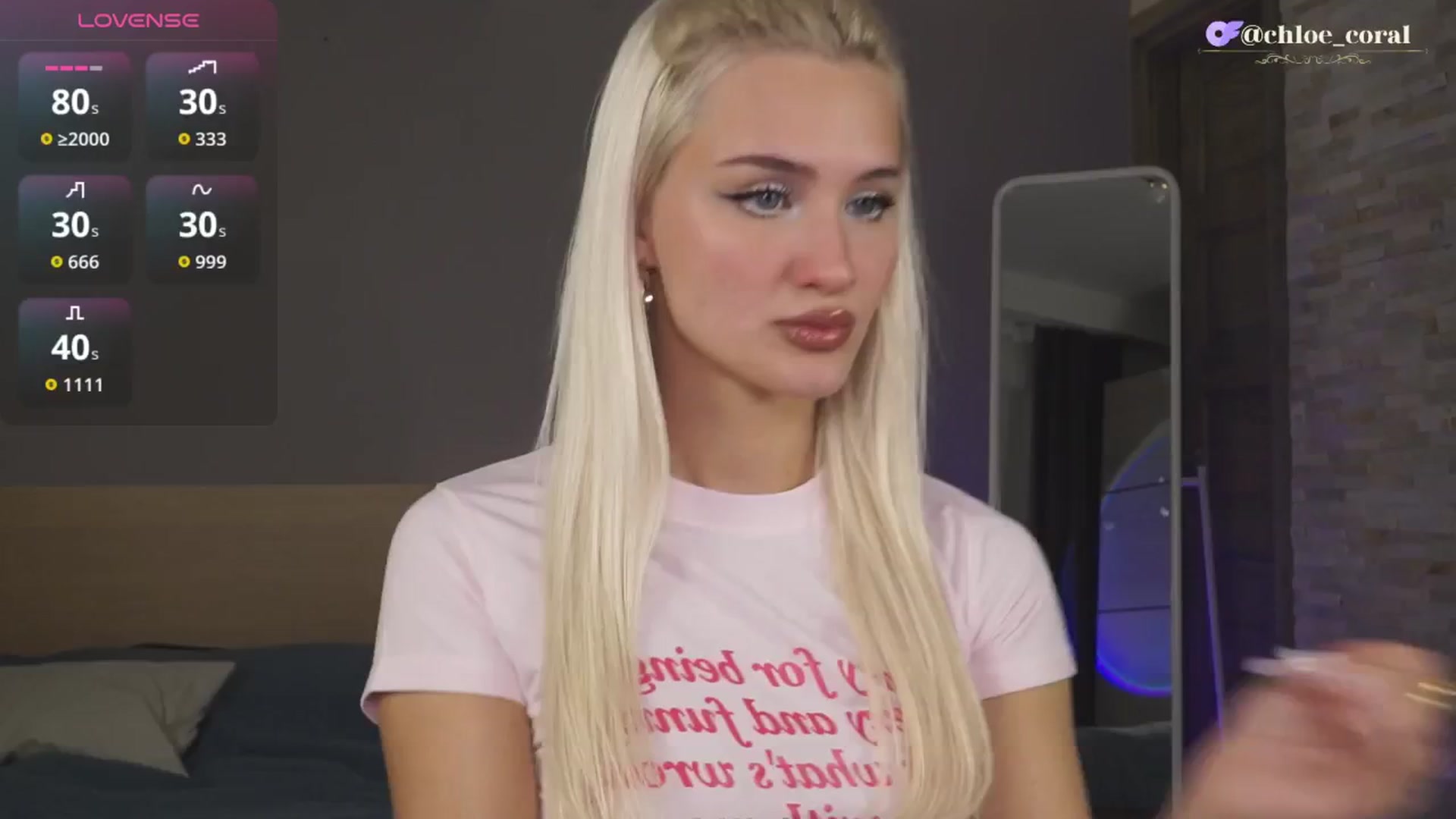 Gallery image thumbnail from ChloeCoral's myfreecams stream on, 11/17/2025, 21:14 image 1 of 20