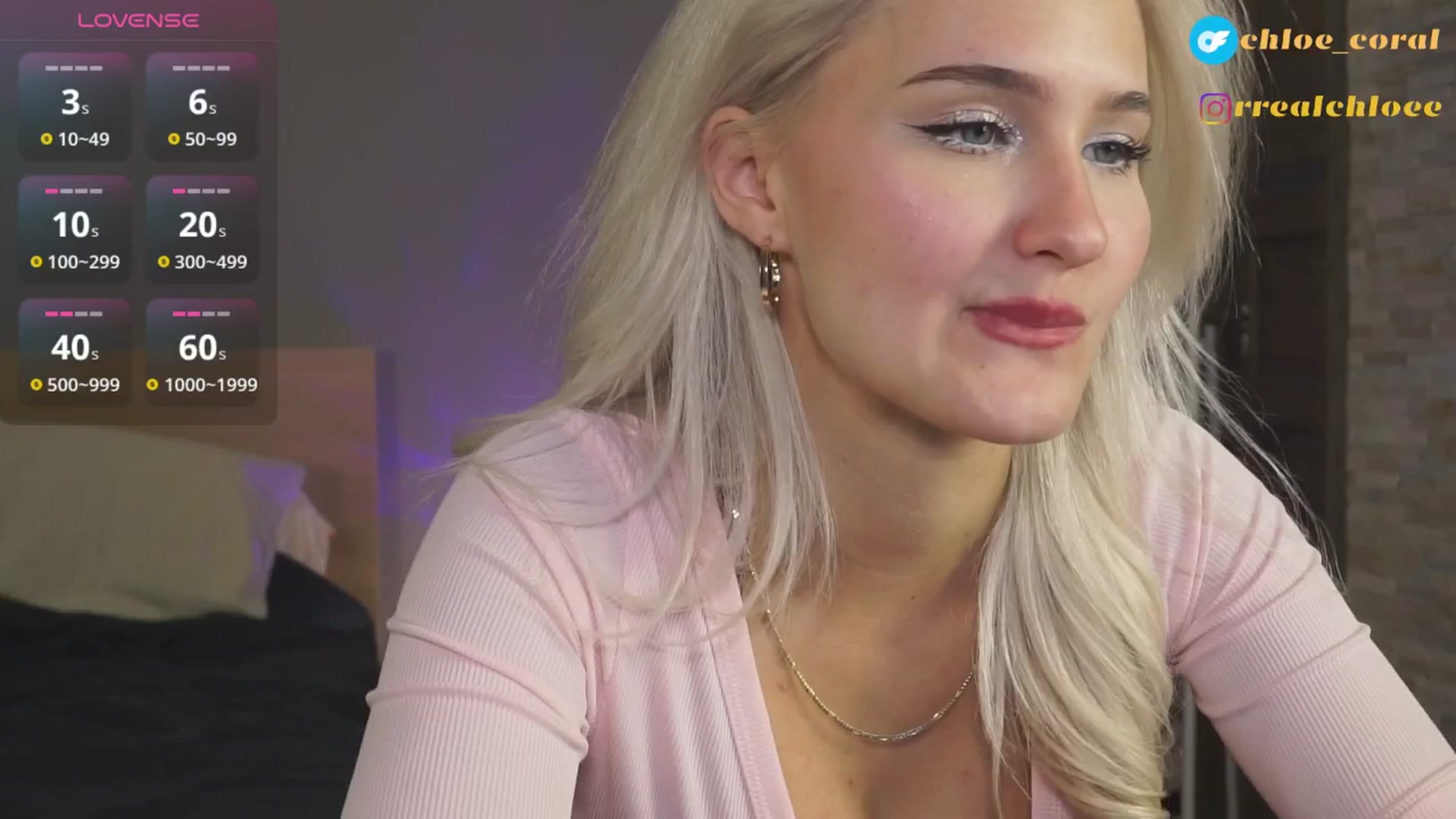 Gallery image thumbnail from ChloeCoral's myfreecams stream on, 11/26/2025, 01:11 image 13 of 20