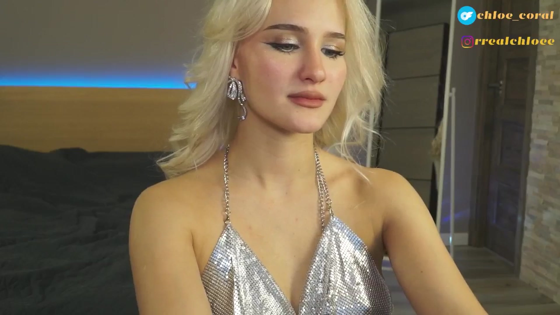 Gallery image thumbnail from ChloeCoral's myfreecams stream on, 12/31/2025, 19:55 image 9 of 20