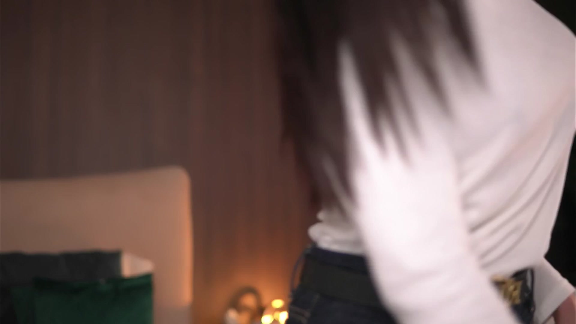 Gallery image thumbnail from ChloeDevine's myfreecams stream on, 10/28/2025, 15:21 image 14 of 20