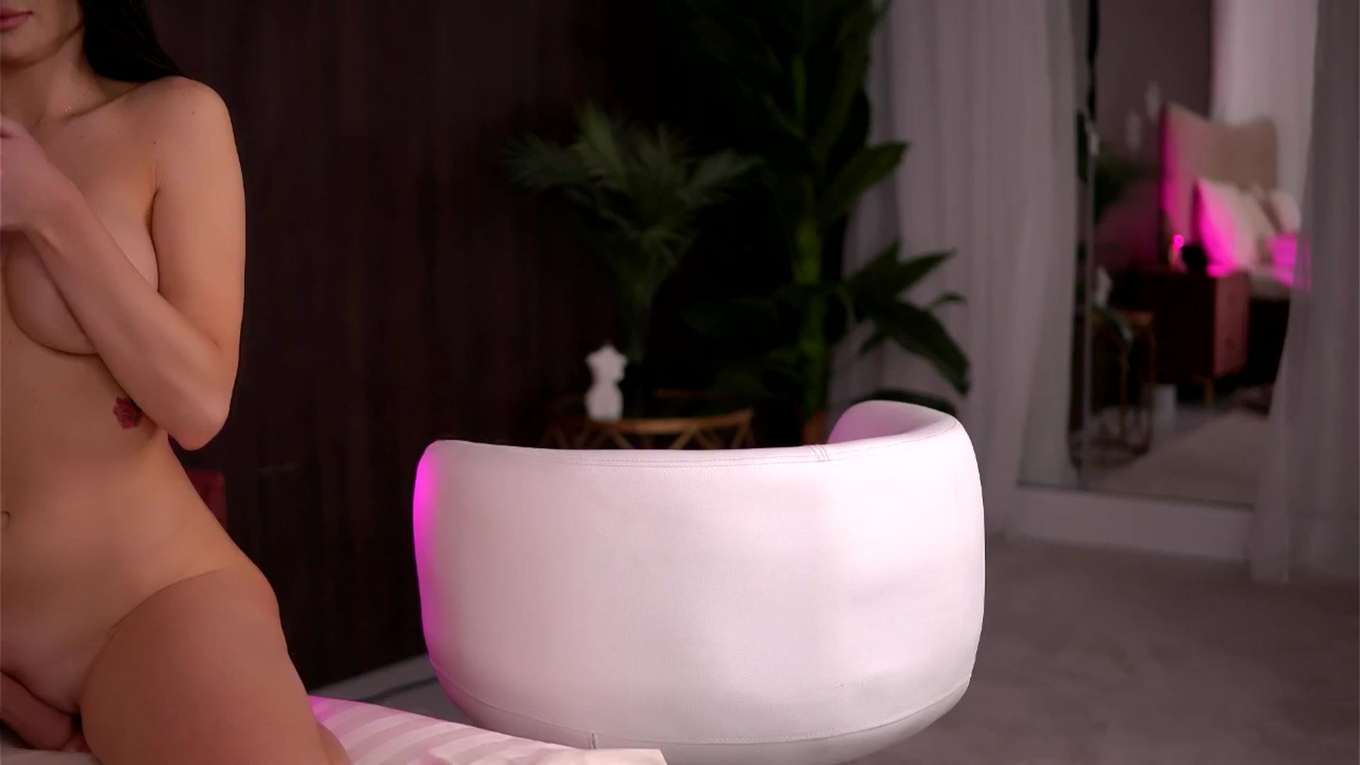Gallery image thumbnail from ChloeDevine's myfreecams stream on, 01/22/2026, 07:00 image 8 of 20