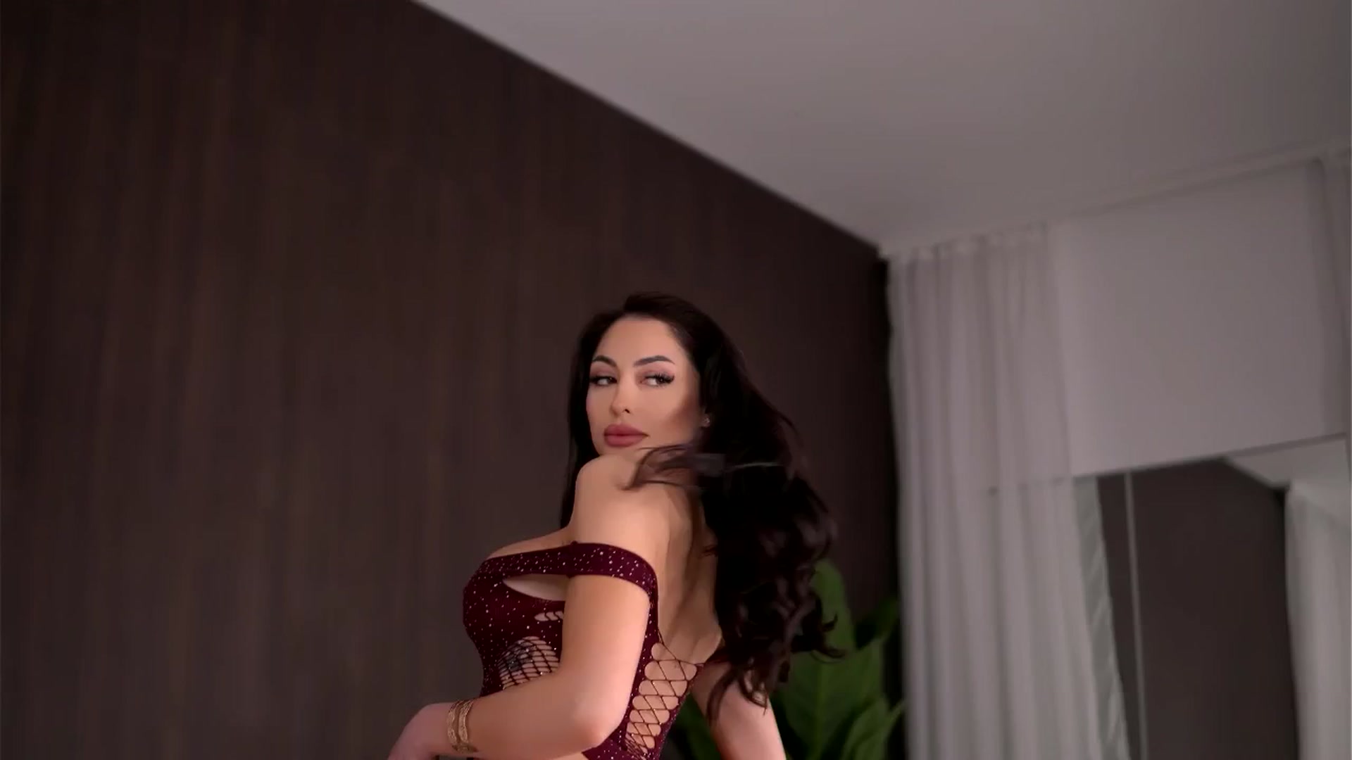 Gallery image thumbnail from ChloeDevine's myfreecams stream on, 02/17/2026, 07:23 image 1 of 20