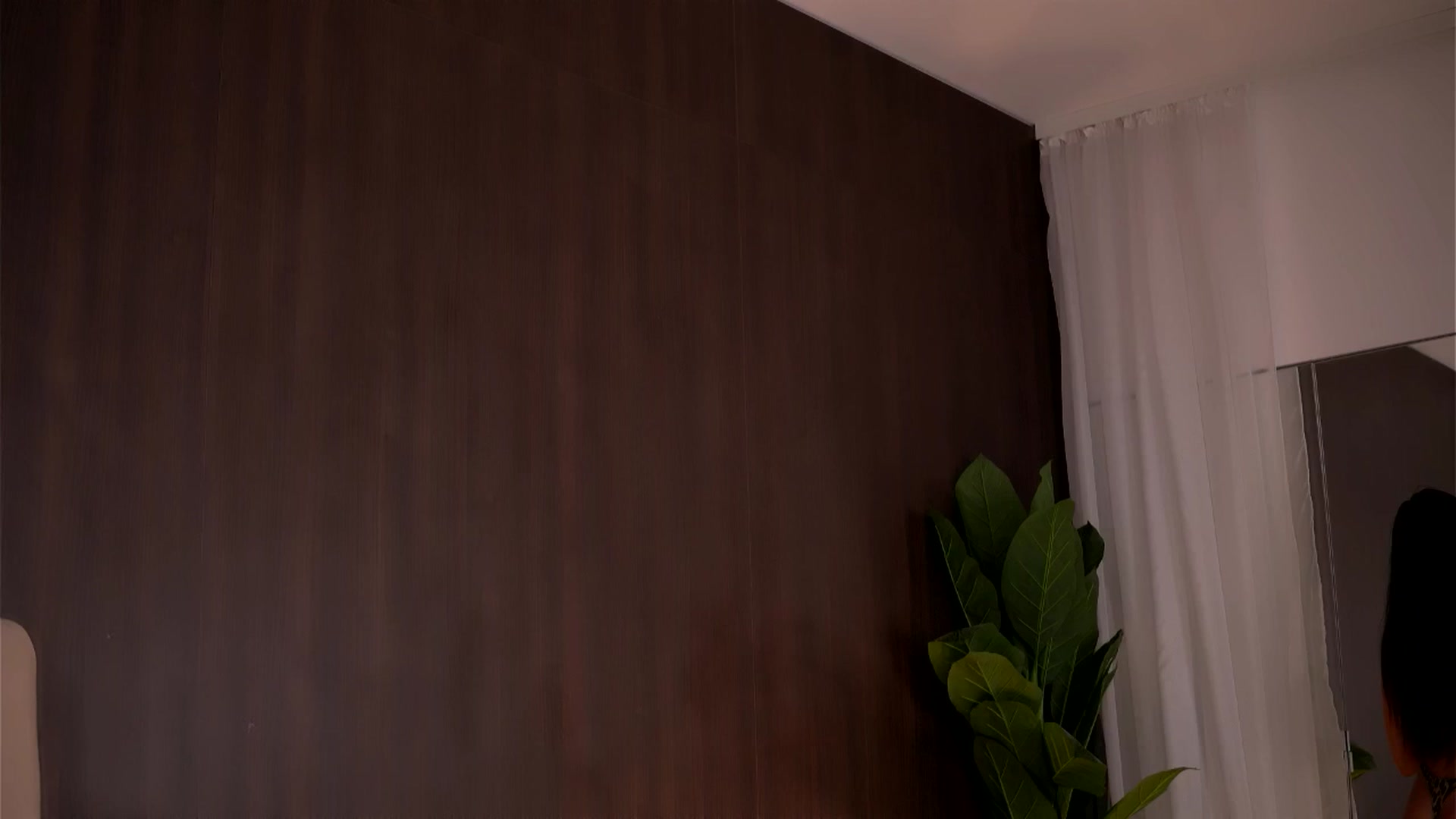 Gallery image thumbnail from ChloeDevine's myfreecams stream on, 04/28/2026, 13:59 image 4 of 20