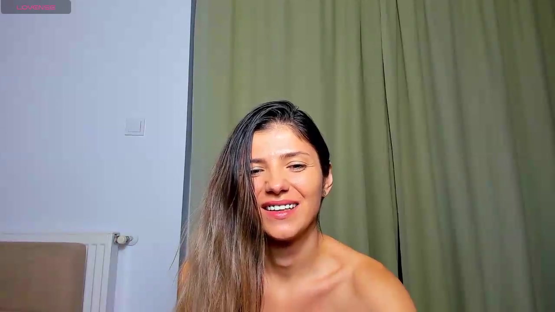 Gallery image thumbnail from ChloeJade's myfreecams stream on, 09/07/2026, 03:10 image 8 of 20