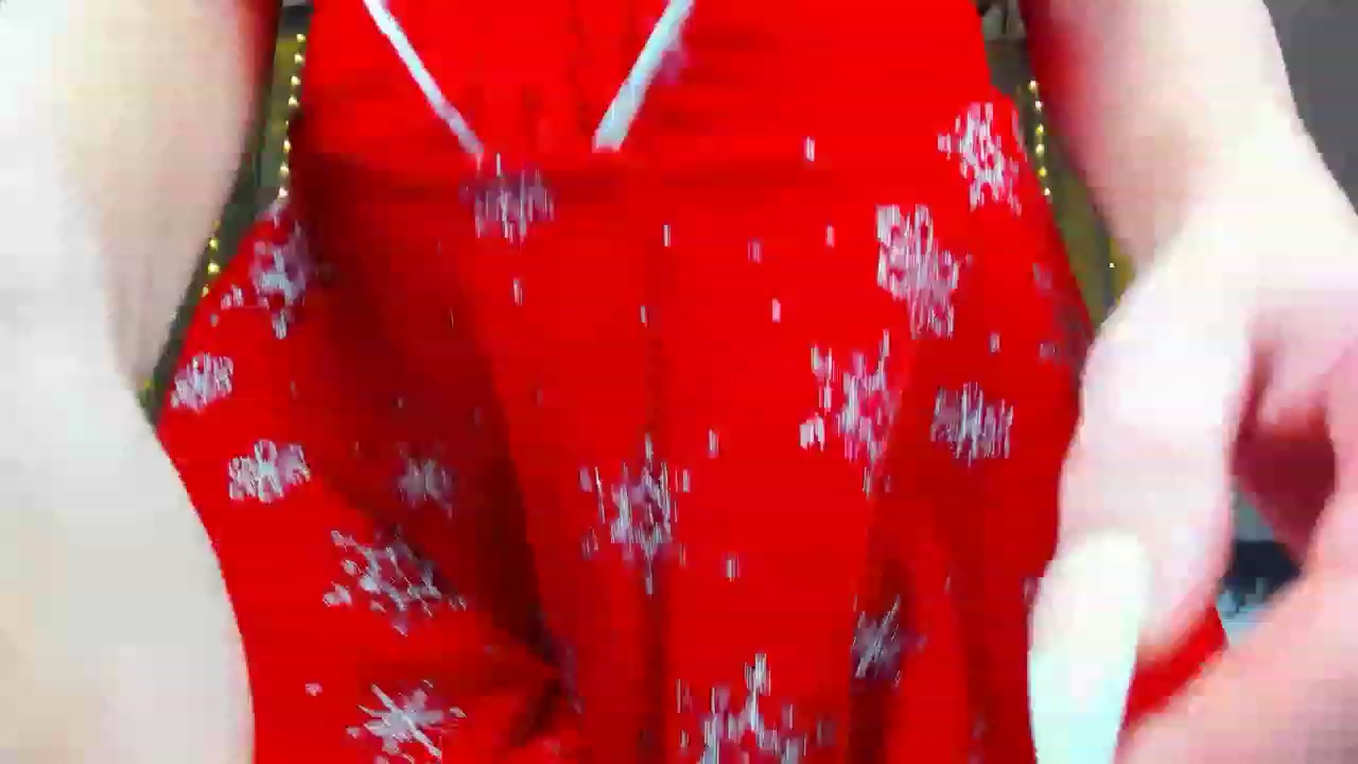 Gallery image thumbnail from ChloeJakson's myfreecams stream on, 12/20/2022, 16:57 image 1 of 20