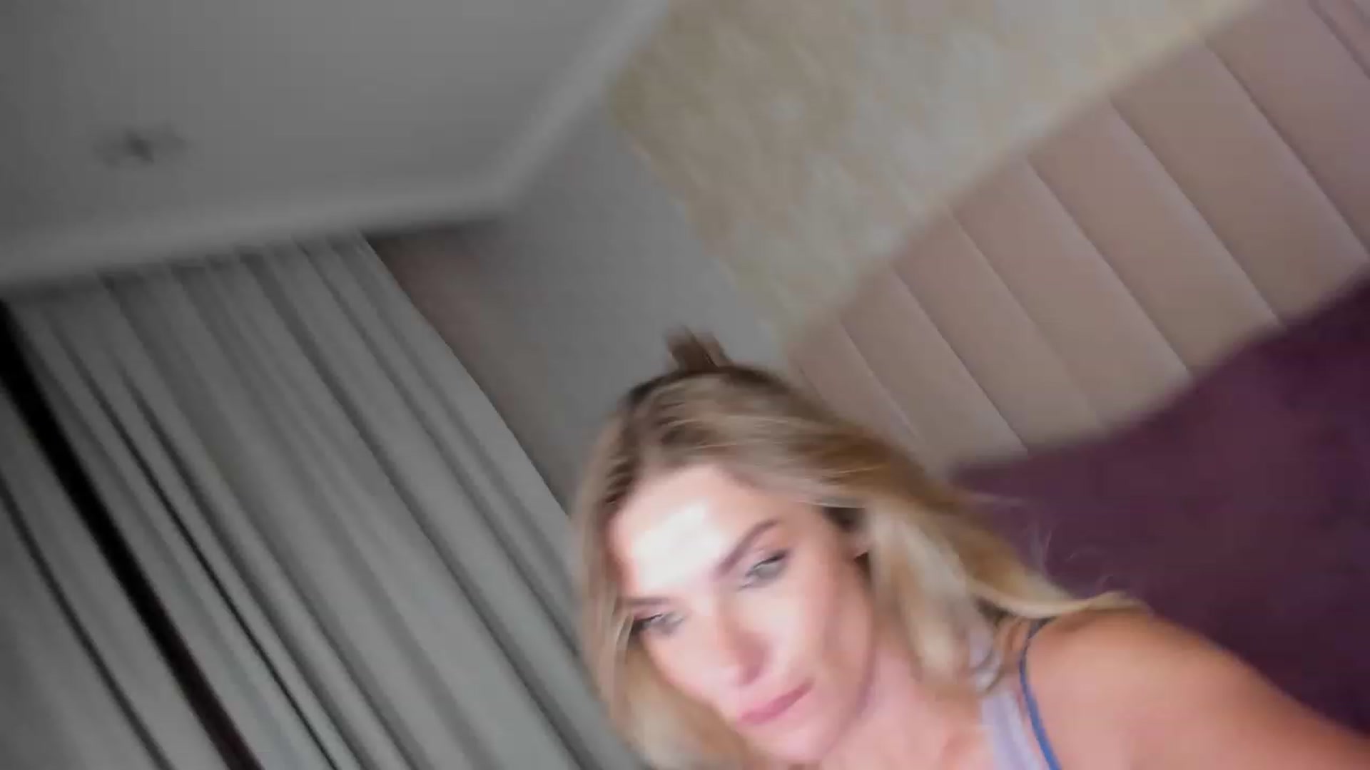 Gallery image thumbnail from ChloeJakson's myfreecams stream on, 07/20/2023, 19:11 image 12 of 20