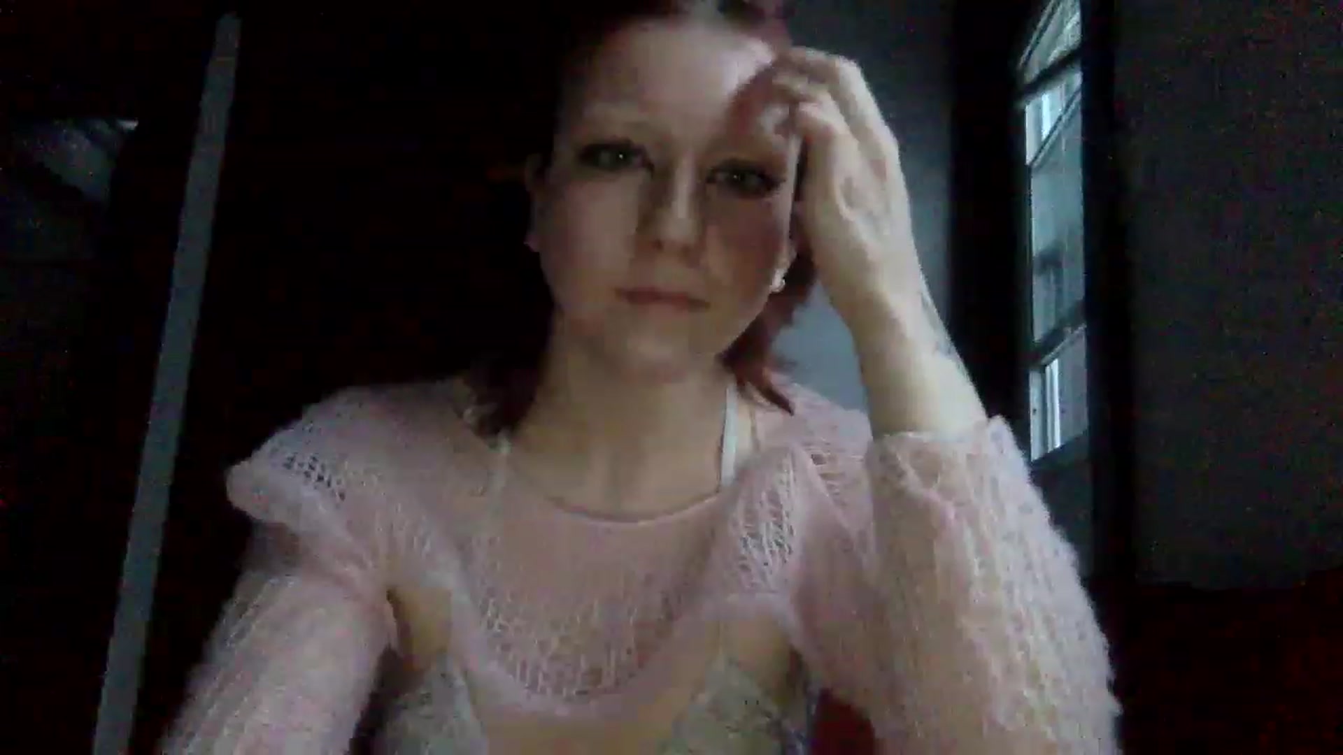 Gallery image thumbnail from ChloeLone's myfreecams stream on, 12/28/2022, 21:23 image 15 of 20