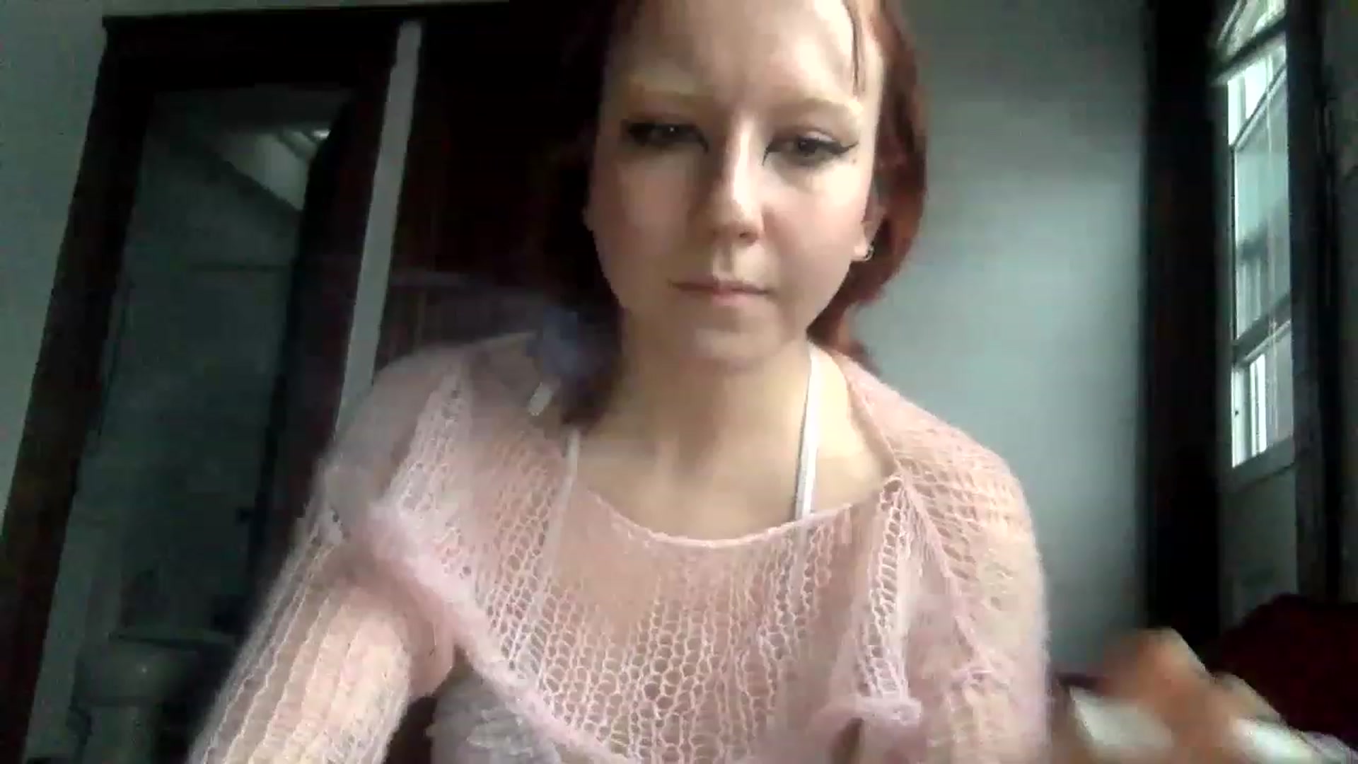 Gallery image thumbnail from ChloeLone's myfreecams stream on, 12/28/2022, 21:23 image 3 of 20
