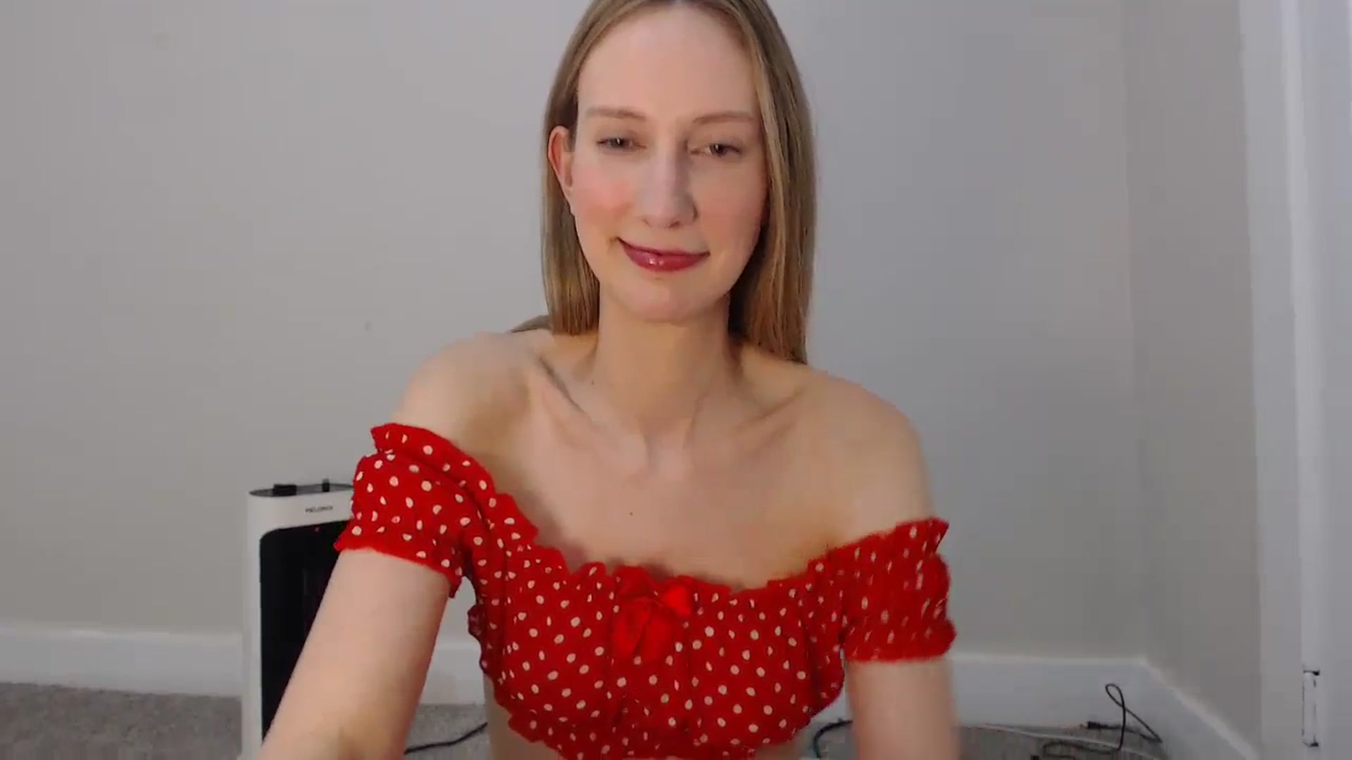 Gallery image thumbnail from ChloeMadden's myfreecams stream on, 04/02/2024, 03:01 image 20 of 20