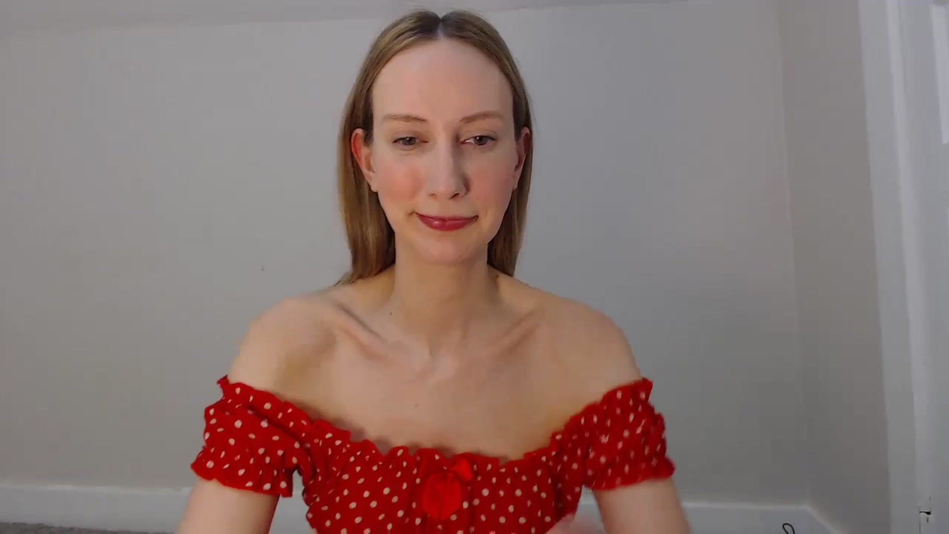 Gallery image thumbnail from ChloeMadden's myfreecams stream on, 04/02/2024, 05:41 image 16 of 20