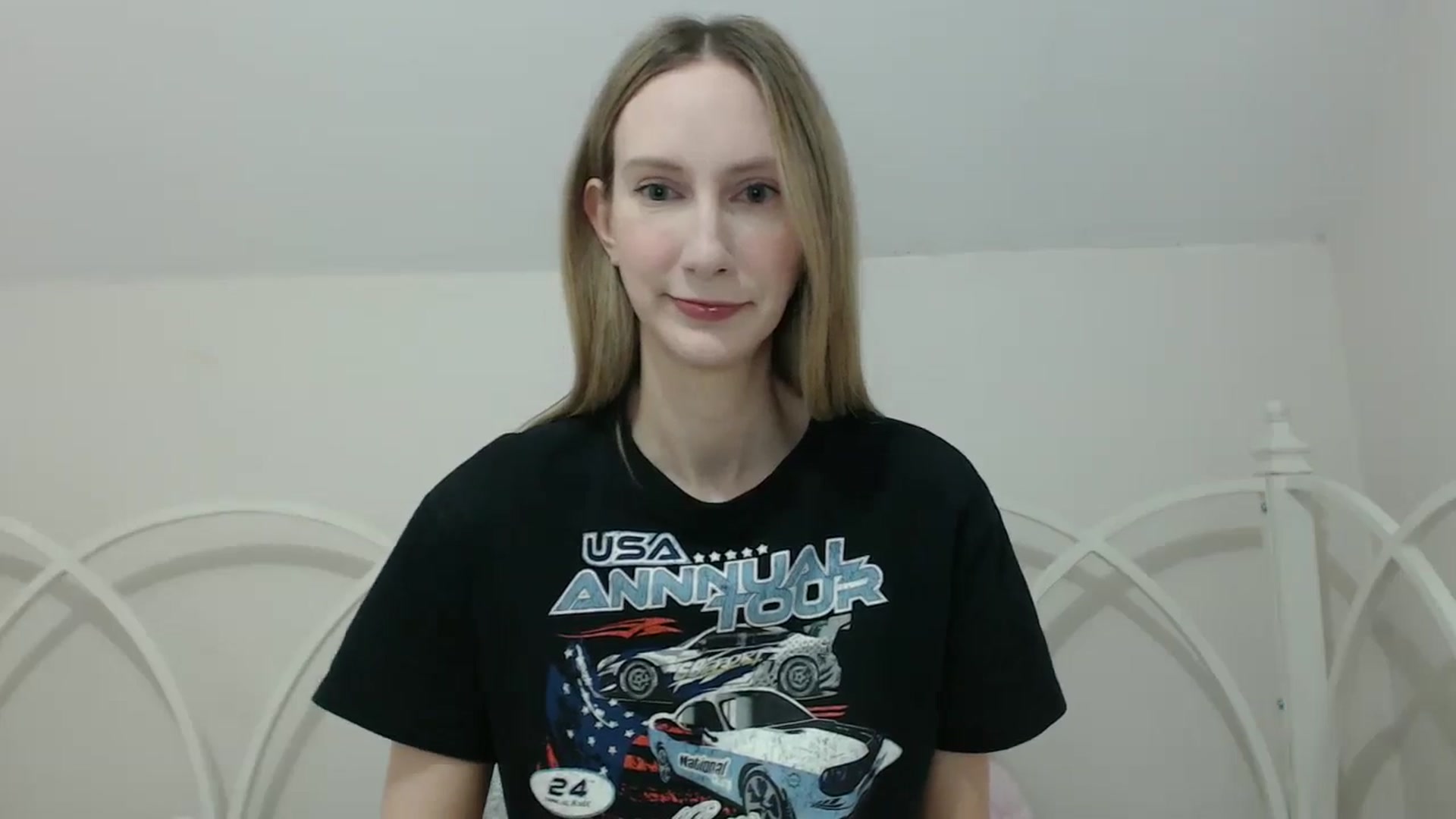 Gallery image thumbnail from ChloeMadden's myfreecams stream on, 05/06/2024, 21:14 image 7 of 20