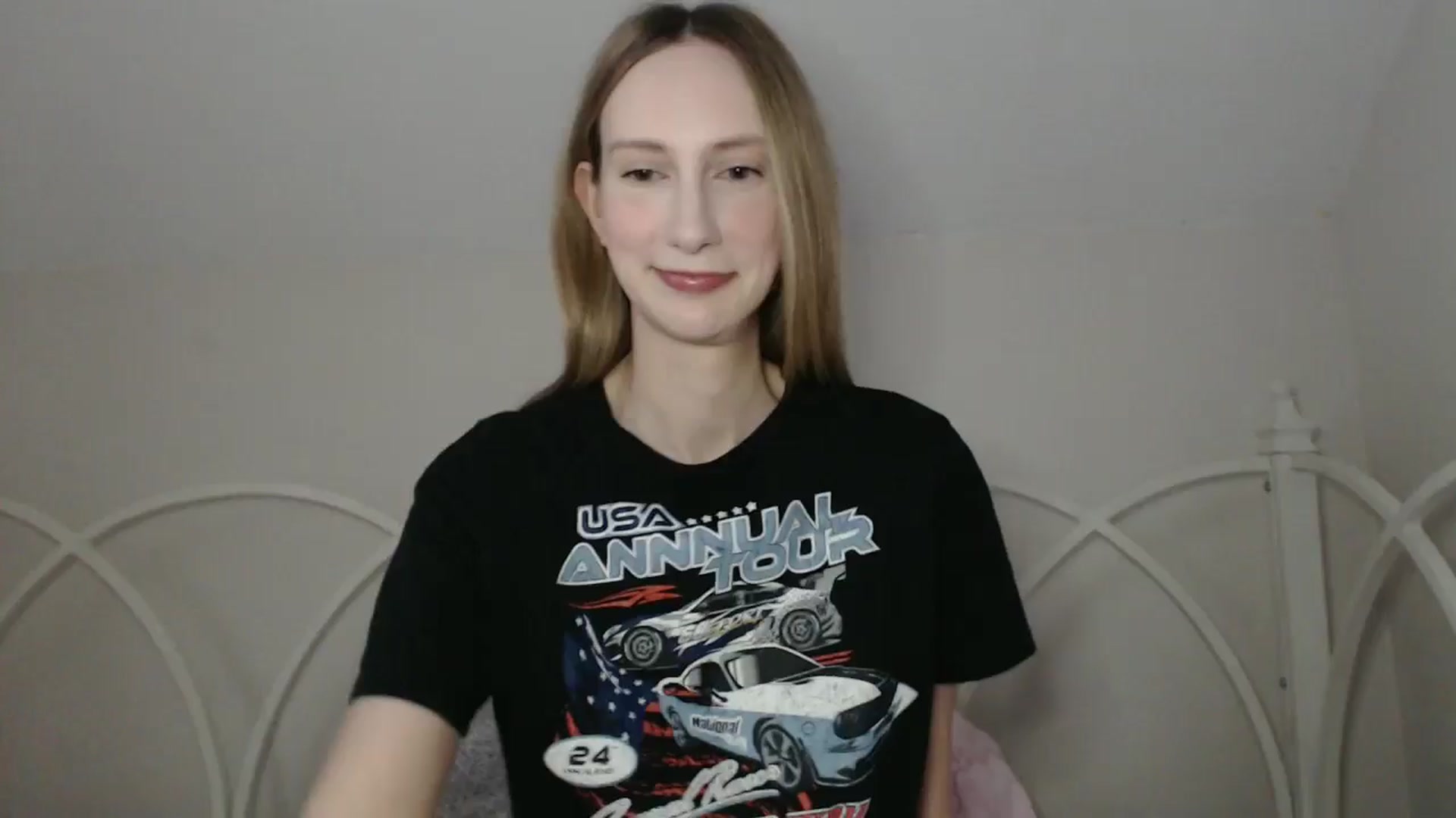 Gallery image thumbnail from ChloeMadden's myfreecams stream on, 05/06/2024, 22:08 image 11 of 20