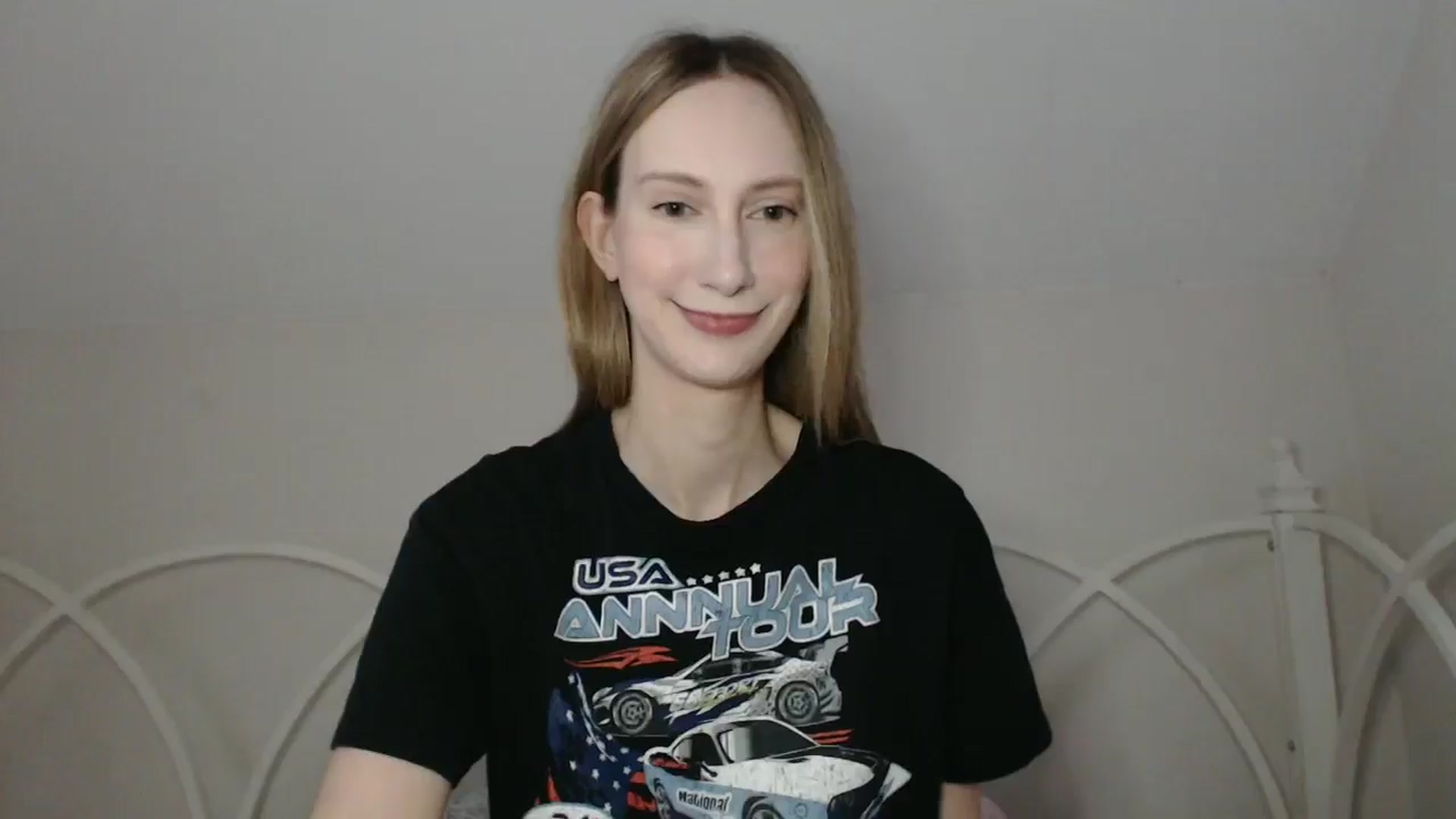 Gallery image thumbnail from ChloeMadden's myfreecams stream on, 05/06/2024, 22:08 image 8 of 20