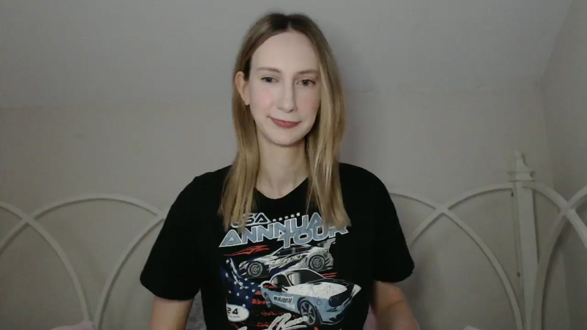 Gallery image thumbnail from ChloeMadden's myfreecams stream on, 05/06/2024, 22:08 image 2 of 20