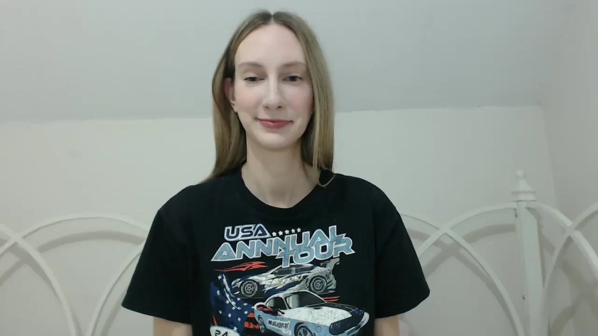 Gallery image thumbnail from ChloeMadden's myfreecams stream on, 05/07/2024, 02:43 image 13 of 20