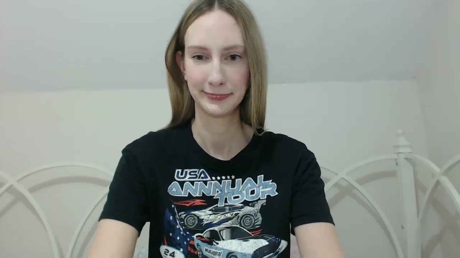 Gallery image thumbnail from ChloeMadden's myfreecams stream on, 05/07/2024, 02:43 image 12 of 20