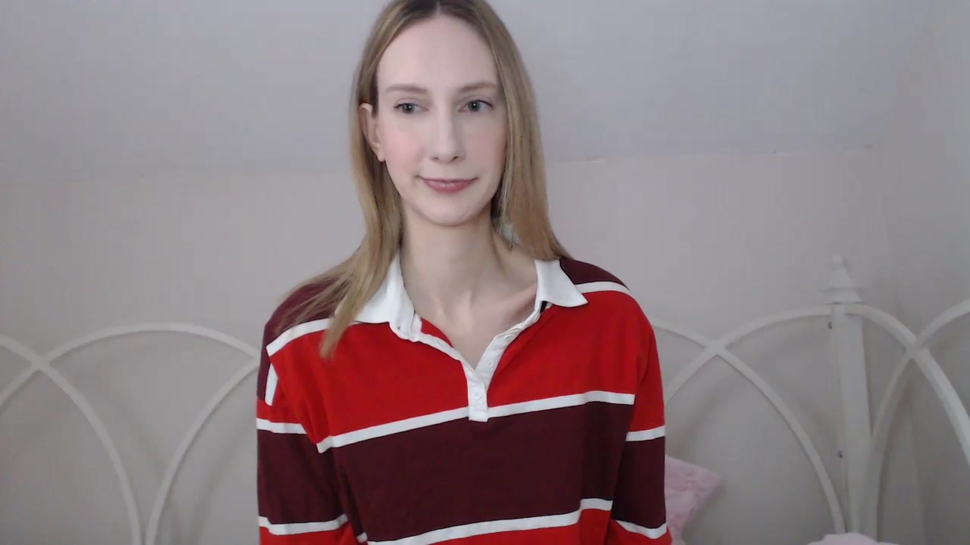 Gallery image thumbnail from ChloeMadden's myfreecams stream on, 05/07/2024, 22:20 image 13 of 20