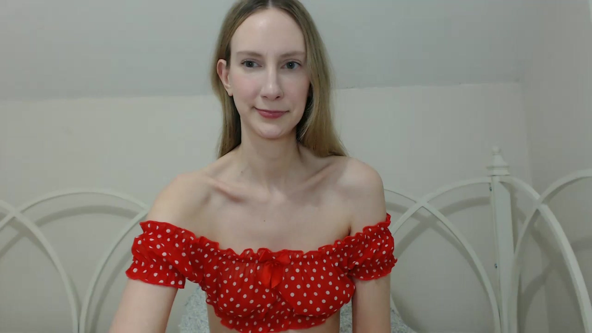 Gallery image thumbnail from ChloeMadden's myfreecams stream on, 05/17/2024, 02:55 image 11 of 20