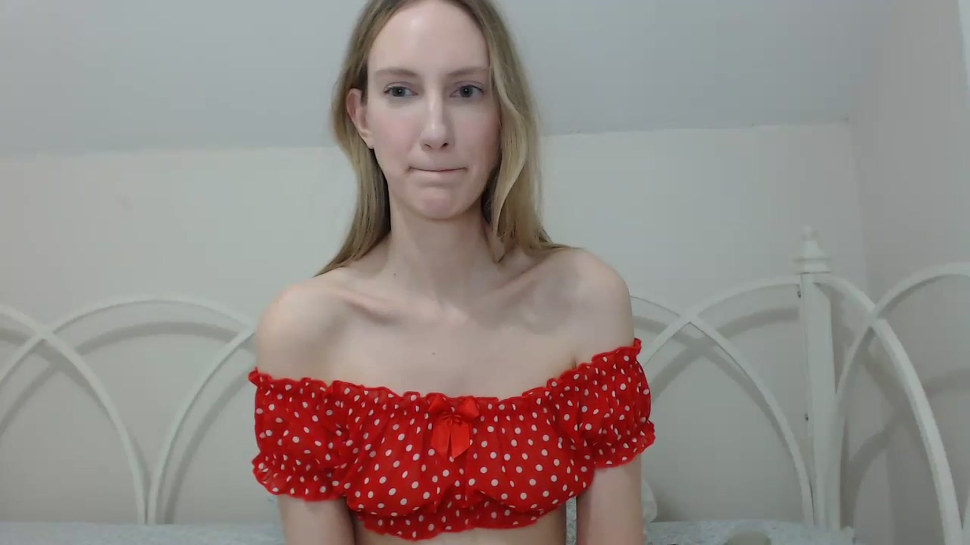Gallery image thumbnail from ChloeMadden's myfreecams stream on, 05/17/2024, 04:41 image 6 of 20