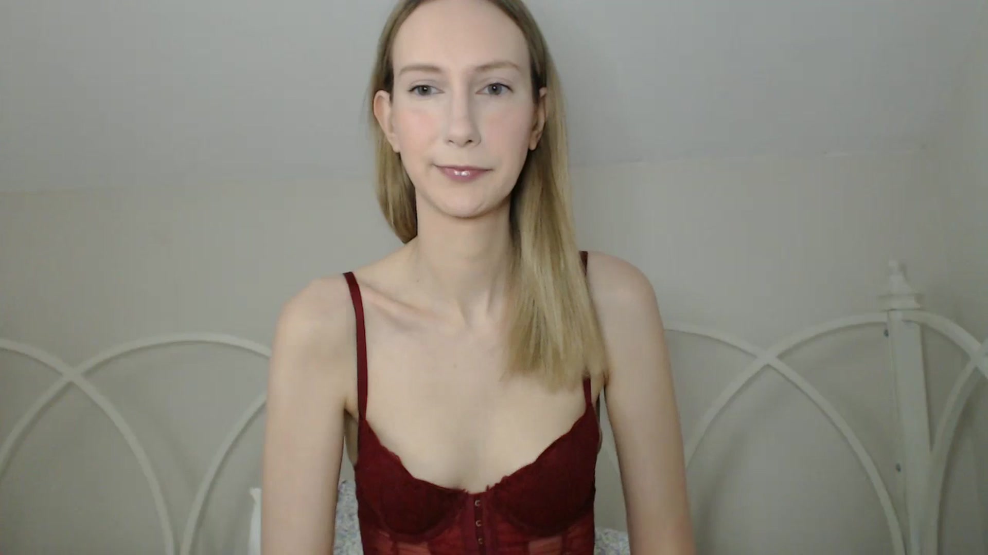 Gallery image thumbnail from ChloeMadden's myfreecams stream on, 05/24/2024, 19:40 image 12 of 20