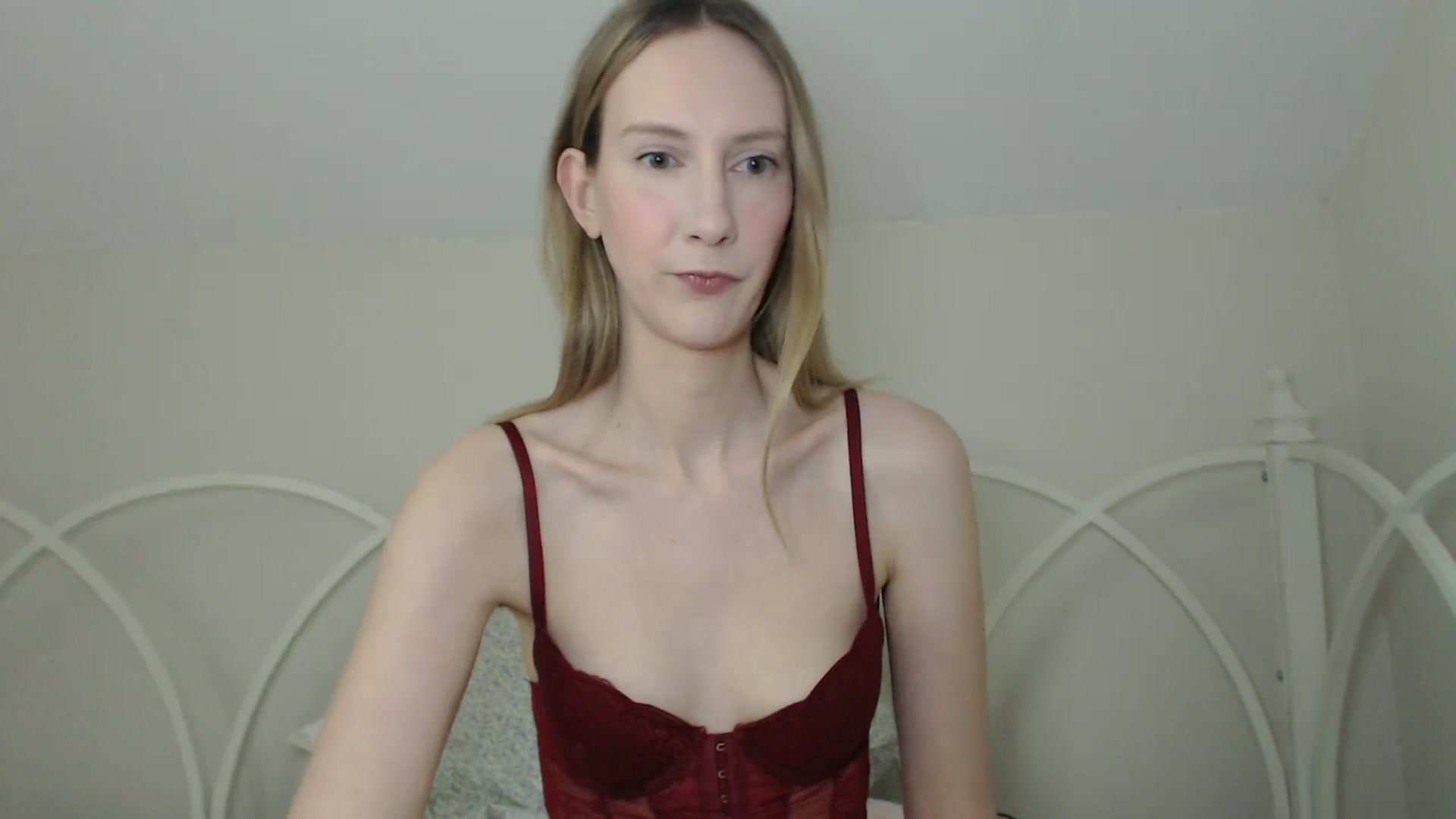 Gallery image thumbnail from ChloeMadden's myfreecams stream on, 05/24/2024, 22:14 image 6 of 20