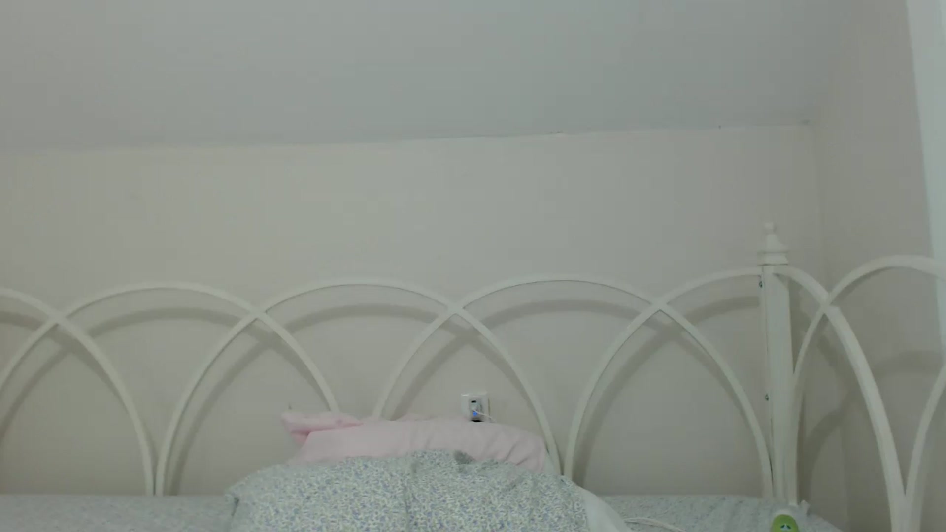 Gallery image thumbnail from ChloeMadden's myfreecams stream on, 05/31/2024, 20:35 image 8 of 20