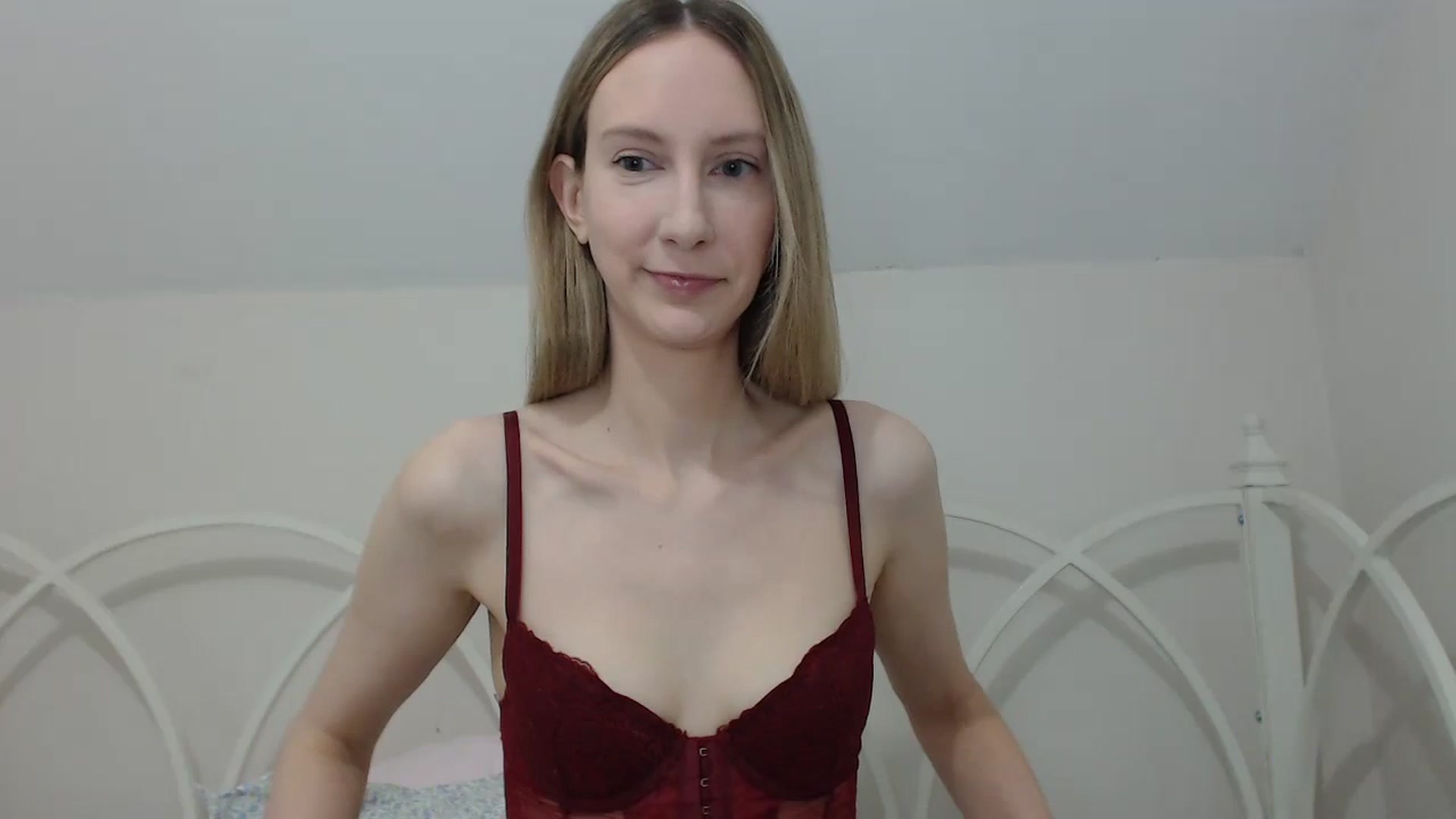 Gallery image thumbnail from ChloeMadden's myfreecams stream on, 06/08/2024, 19:30 image 13 of 20