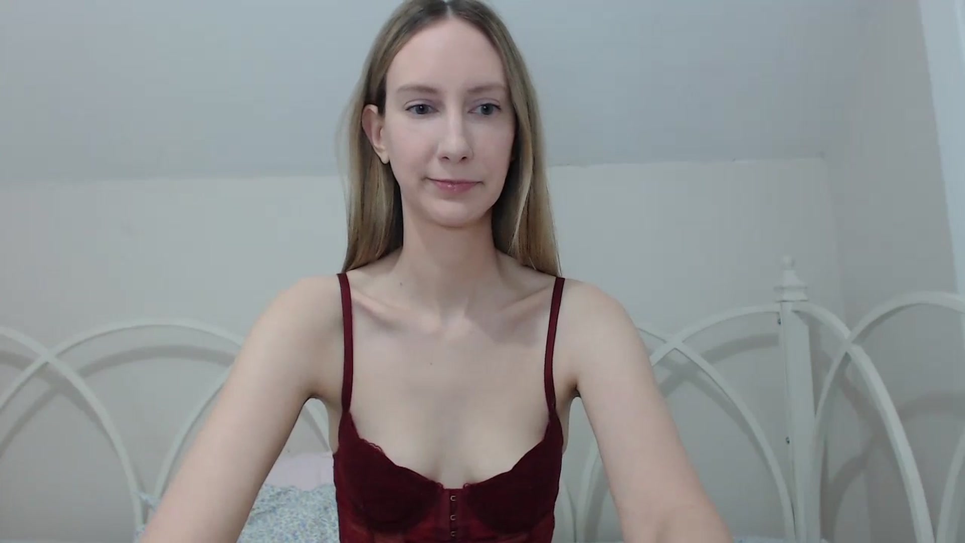 Gallery image thumbnail from ChloeMadden's myfreecams stream on, 06/08/2024, 20:25 image 14 of 20