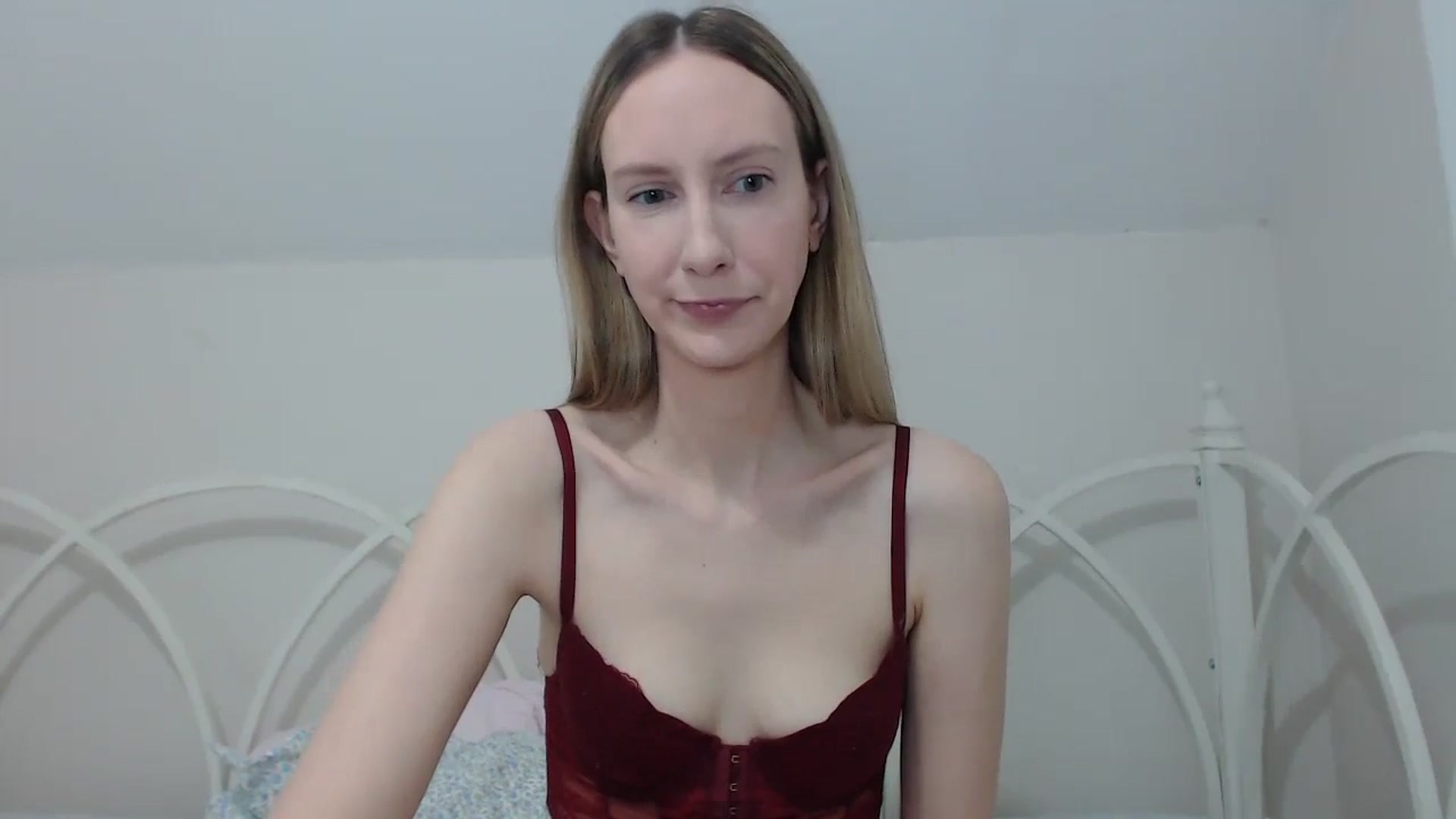 Gallery image thumbnail from ChloeMadden's myfreecams stream on, 06/08/2024, 20:25 image 9 of 20