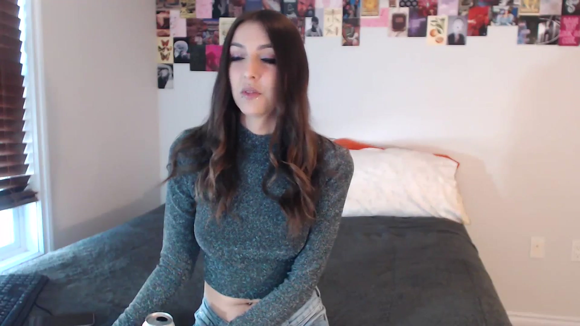 Gallery image thumbnail from ChloeNightxo's myfreecams stream on, 08/26/2023, 24:38 image 6 of 20