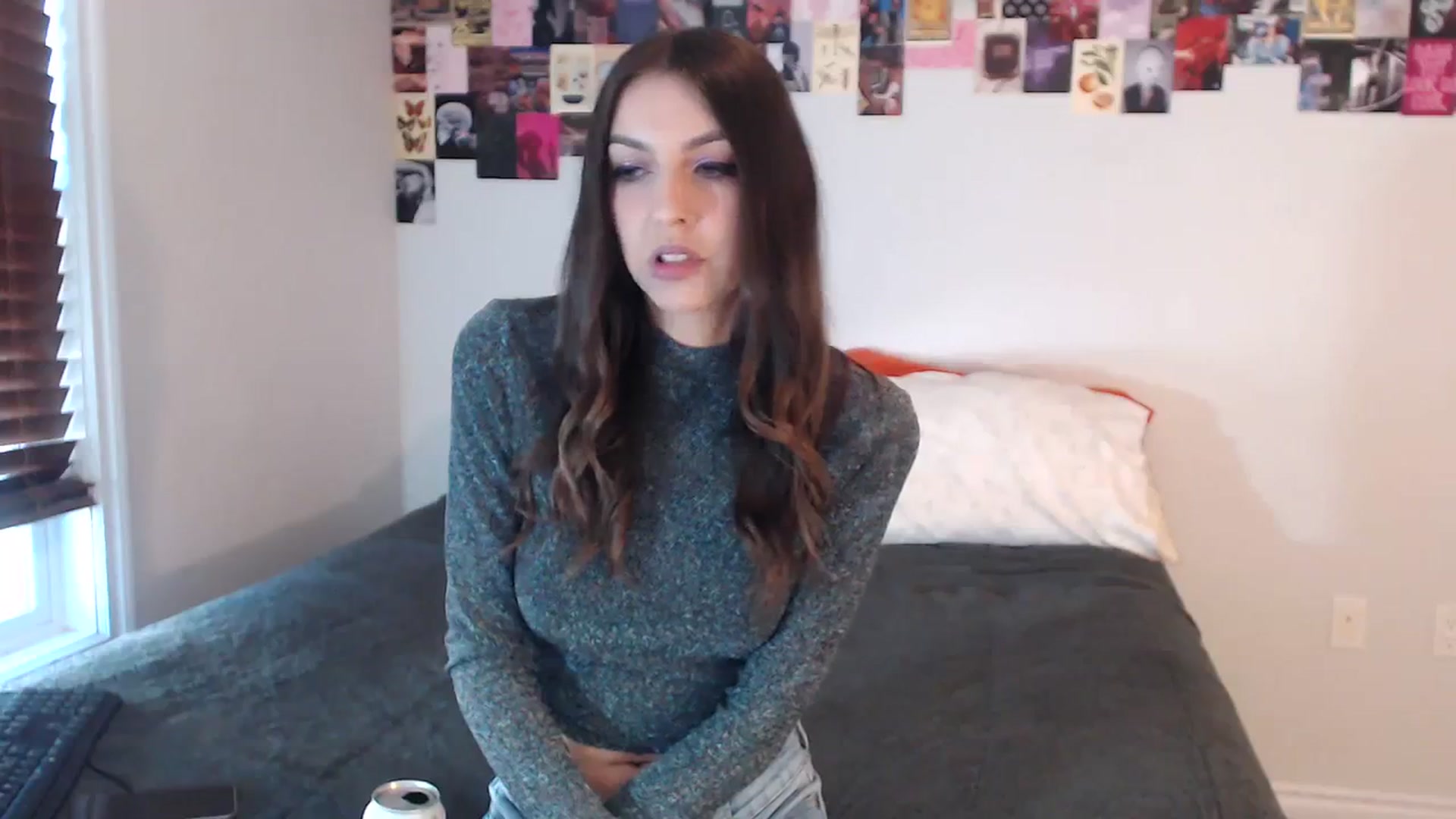 Gallery image thumbnail from ChloeNightxo's myfreecams stream on, 08/26/2023, 24:38 image 13 of 20