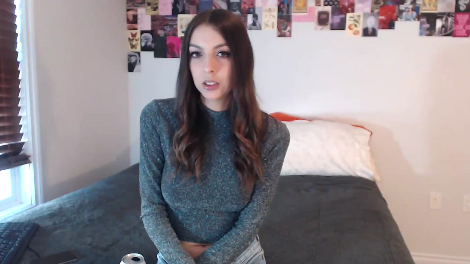 Gallery image thumbnail from ChloeNightxo's myfreecams stream on, 08/26/2023, 24:38 image 18 of 20