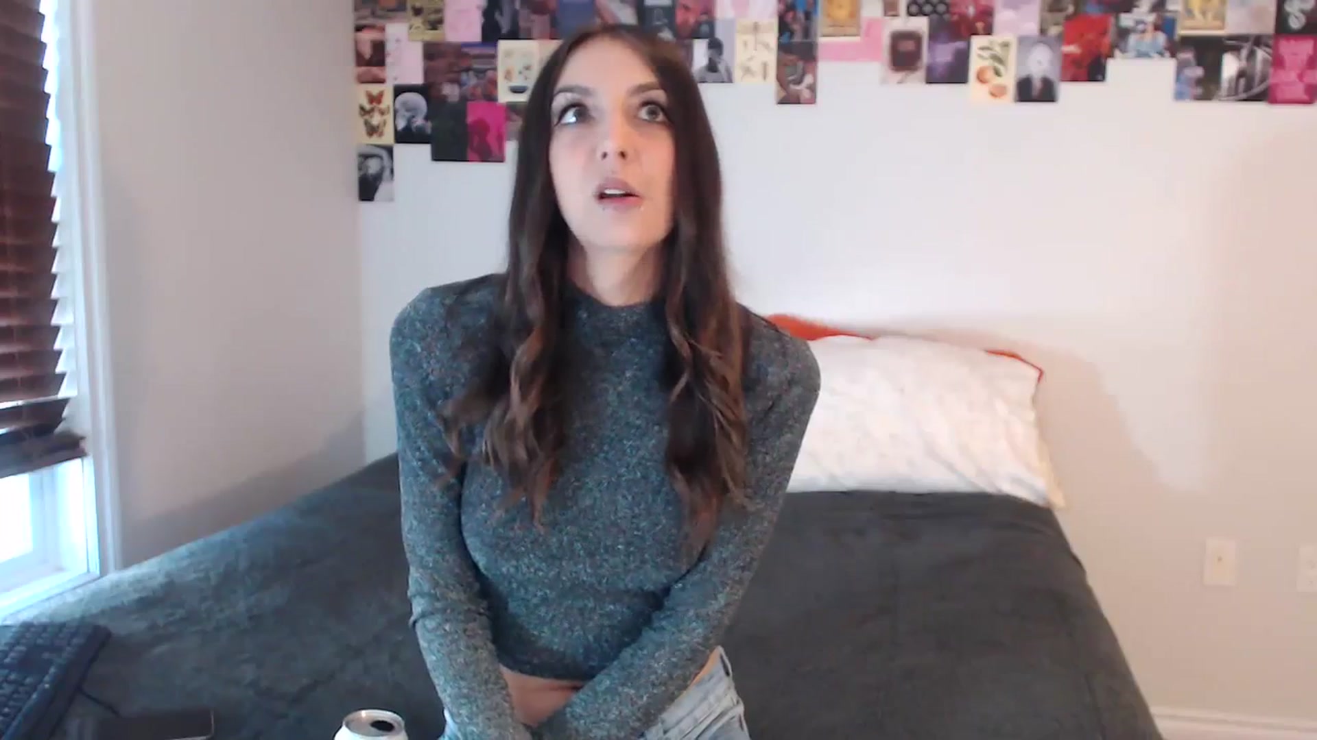 Gallery image thumbnail from ChloeNightxo's myfreecams stream on, 08/26/2023, 24:38 image 11 of 20