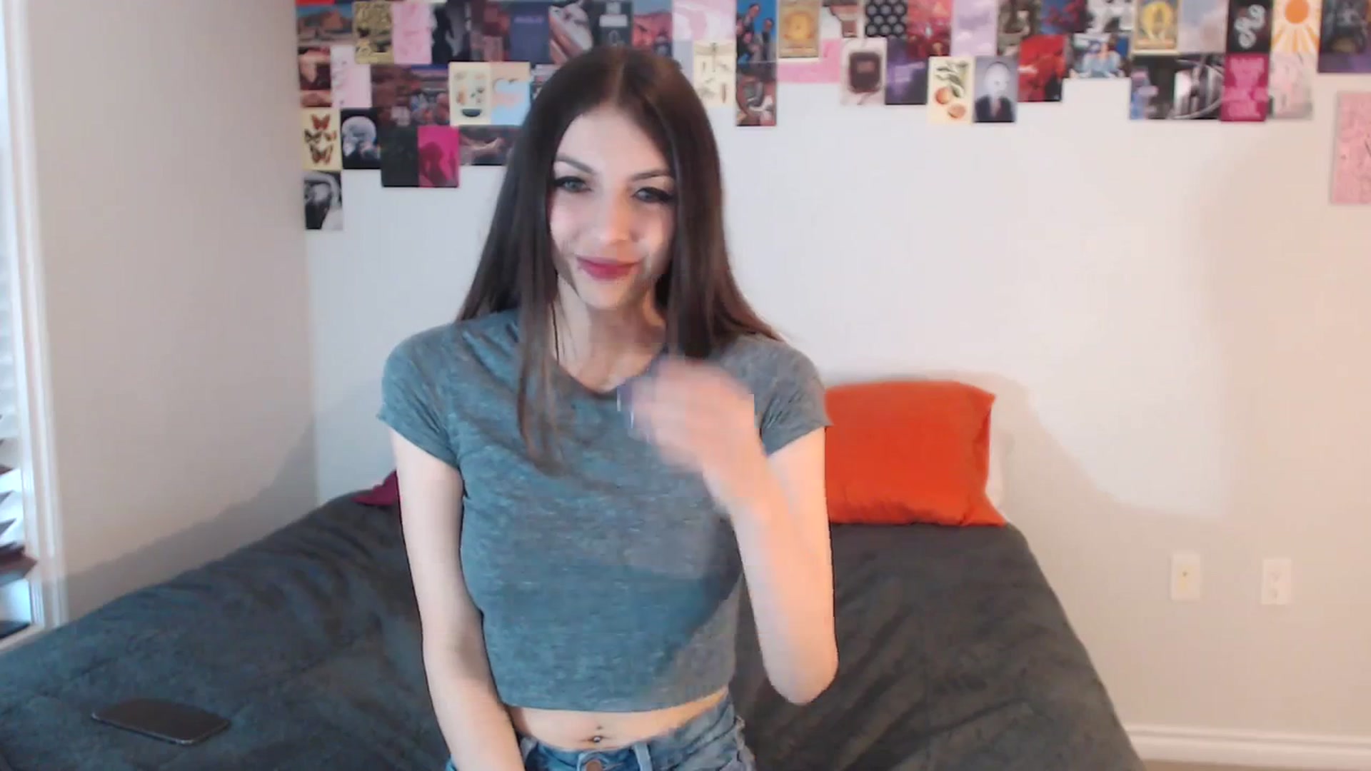 Gallery image thumbnail from ChloeNightxo's myfreecams stream on, 09/01/2023, 24:01 image 10 of 20